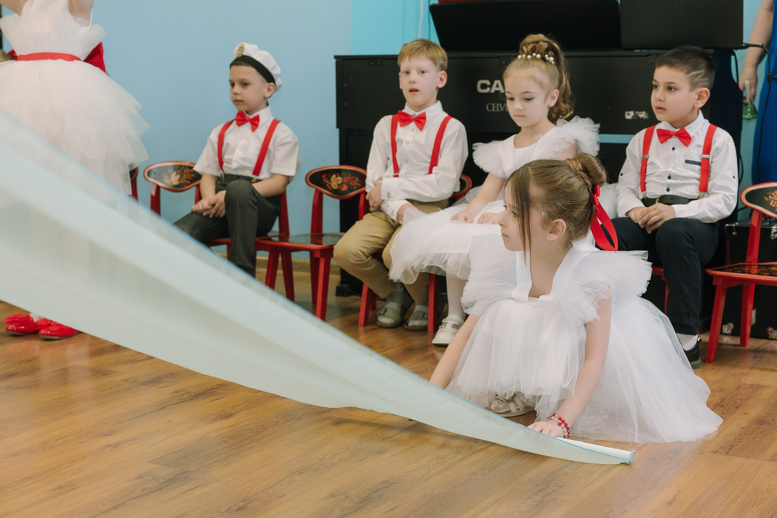 Выпускной 10 ДС. Выпускные альбомы Натальи Бутко: Новороссийск, Анапа, Геленджик