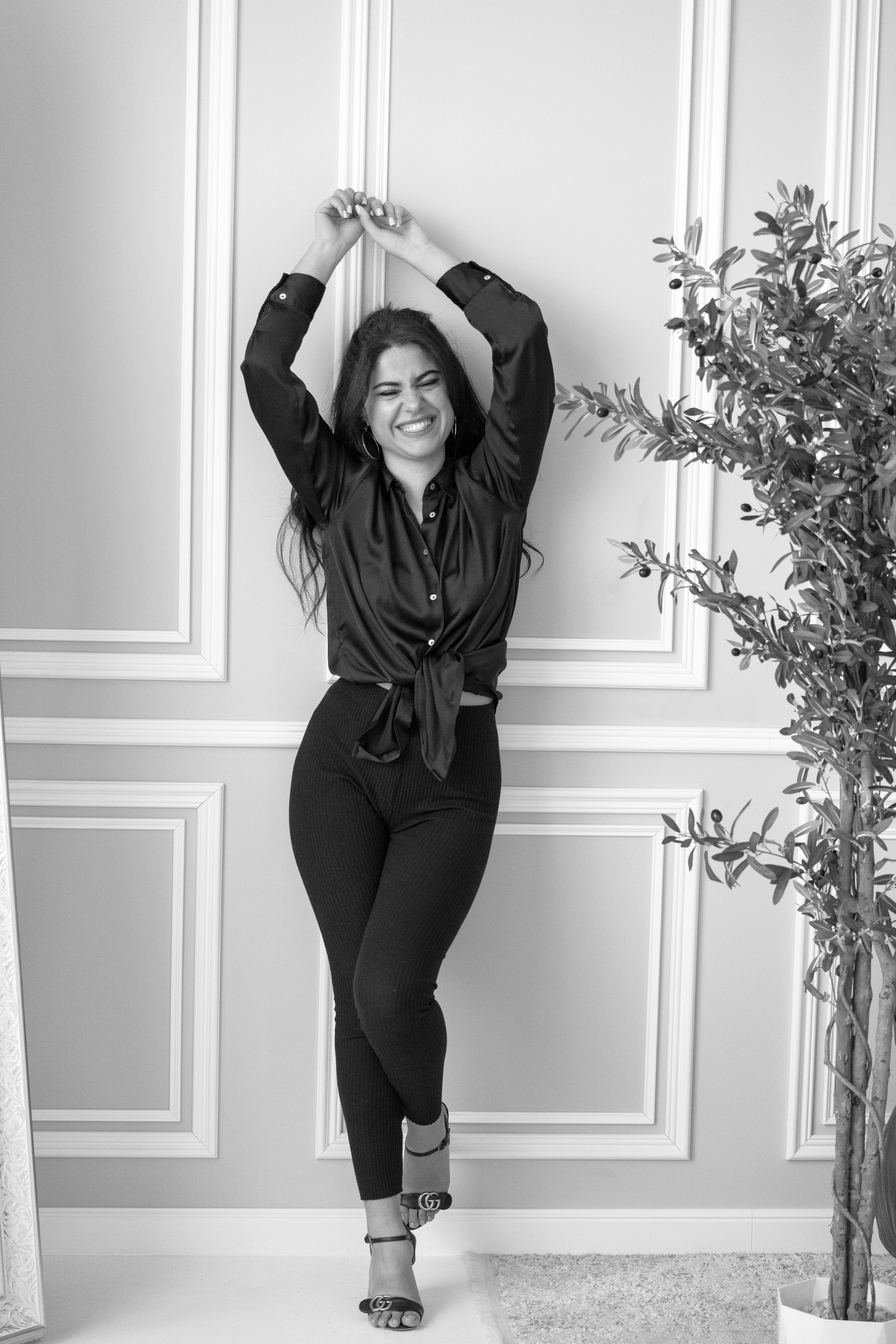 Студия. Айнура. Akilova.love.photo