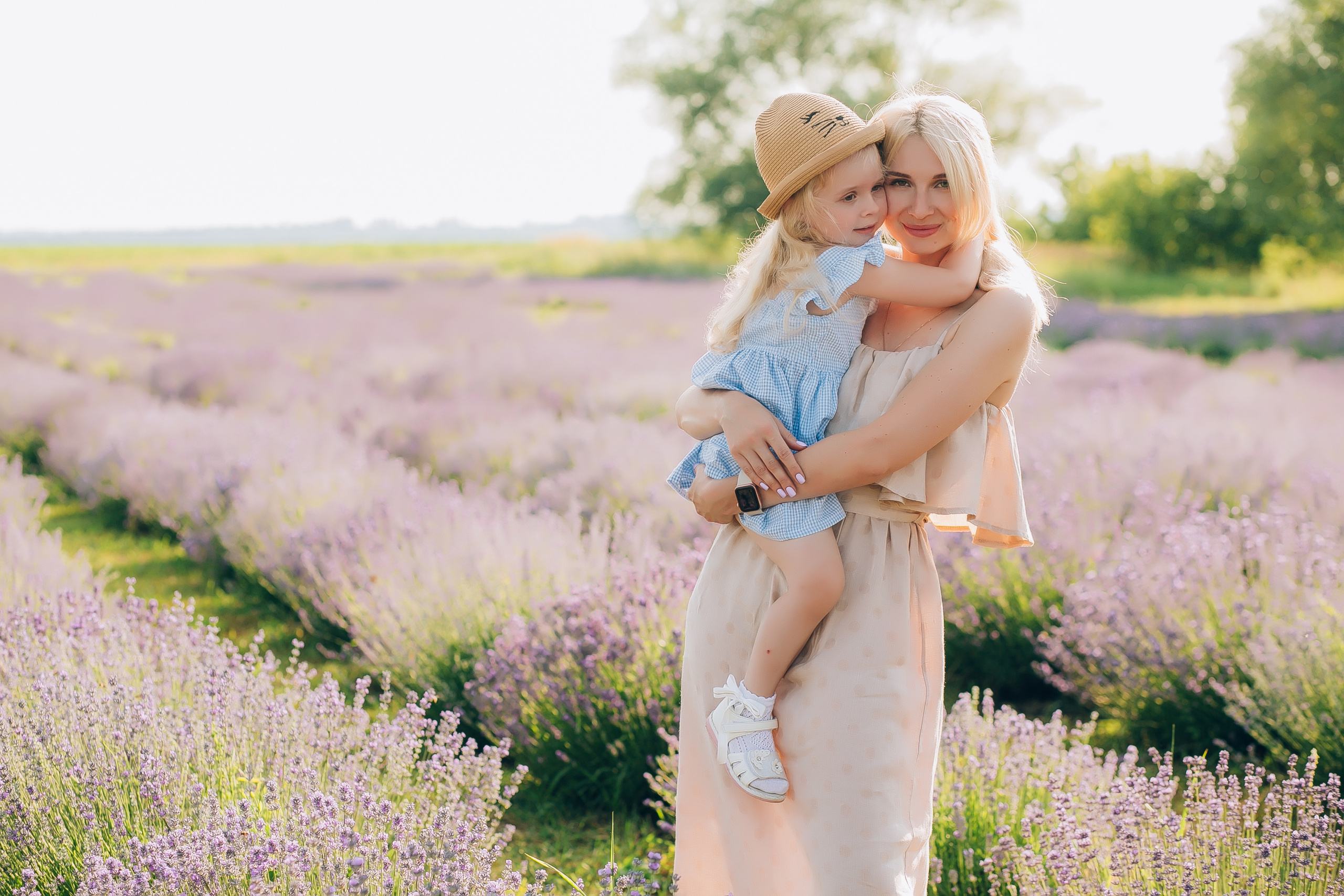 Лавандовое поле. Свадебный и семейный фотограф Волкова Маргарита