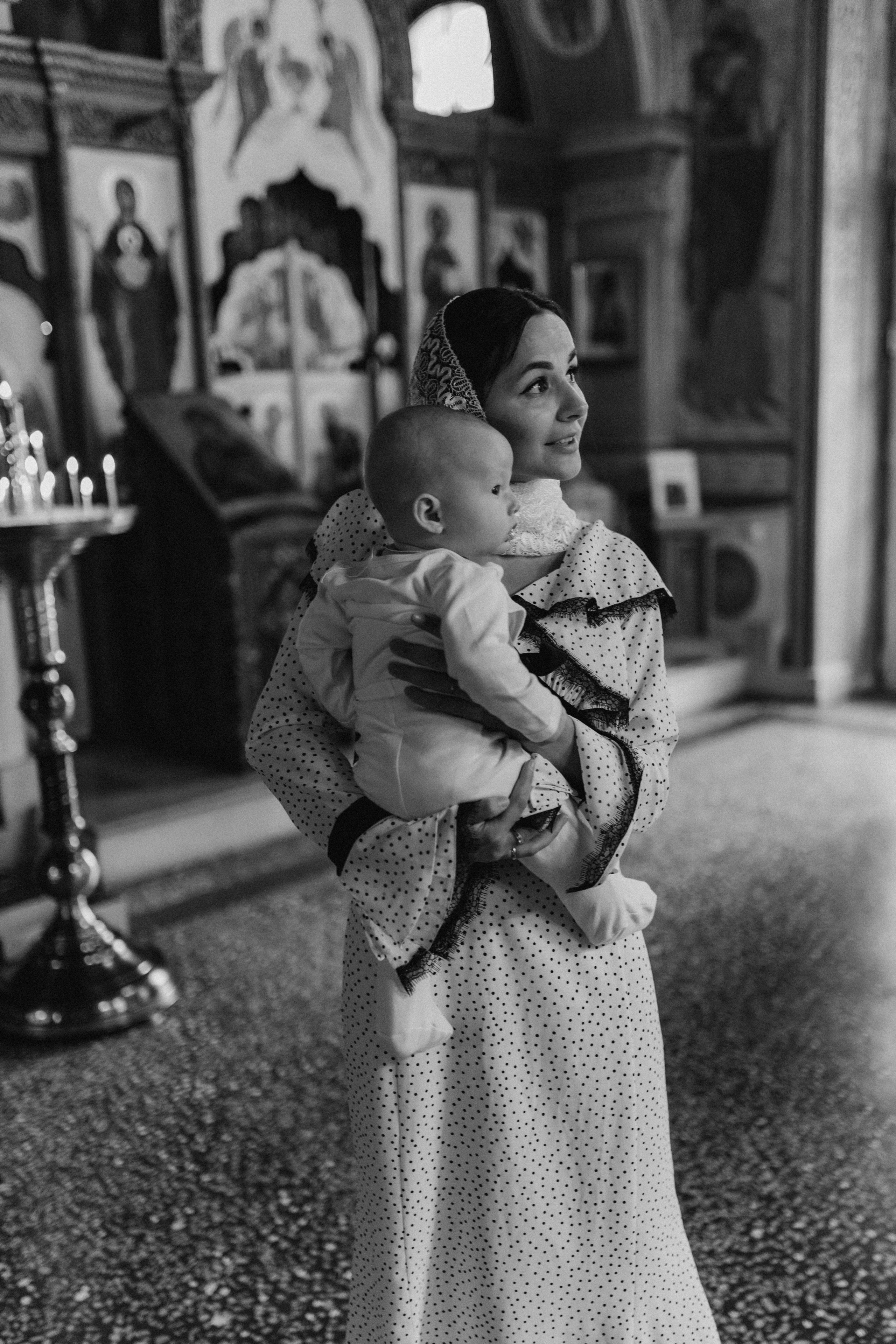 Таинство Крещения Ромы Церковь Покрова Пресвятой Богородицы в Покровском-Глебове-Стрешневе. Семейный и женский фотограф в Москве Коновалова Олеся