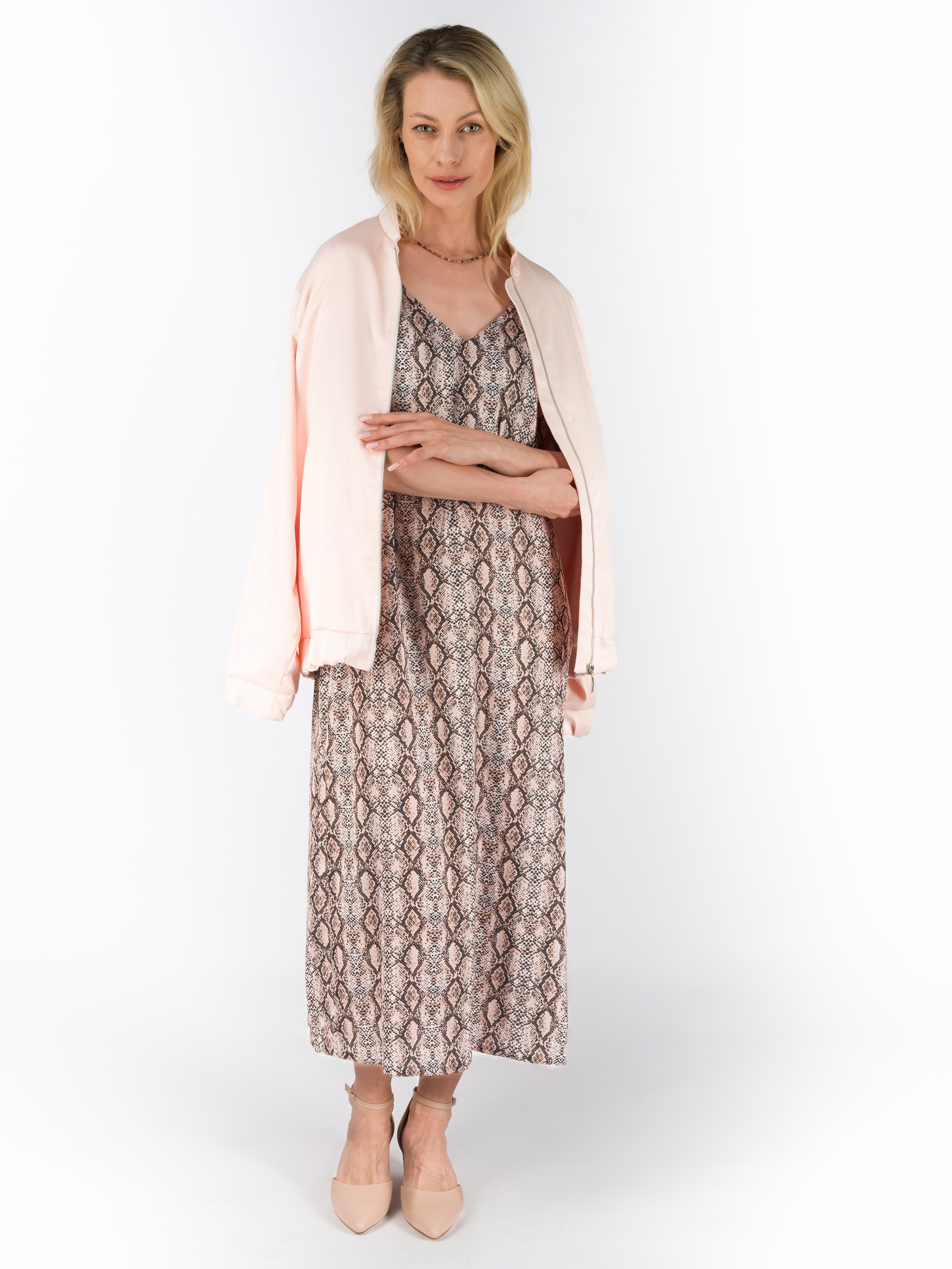 Одежда для каталога. Фотограф Андрей Зикеев, фотостудия AzArt Studio в Москве