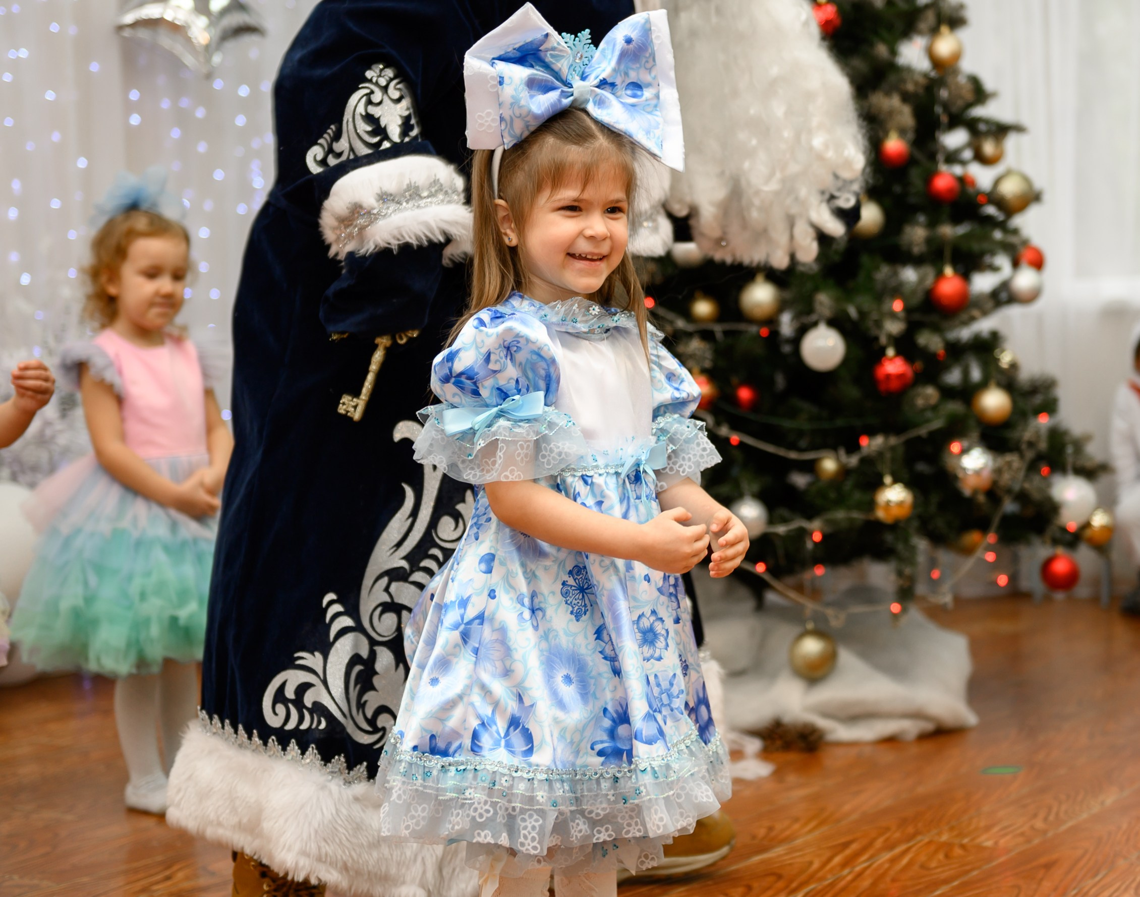 Елка 2025 садик Адлер. Свадебный и семейный фотограф София Невская