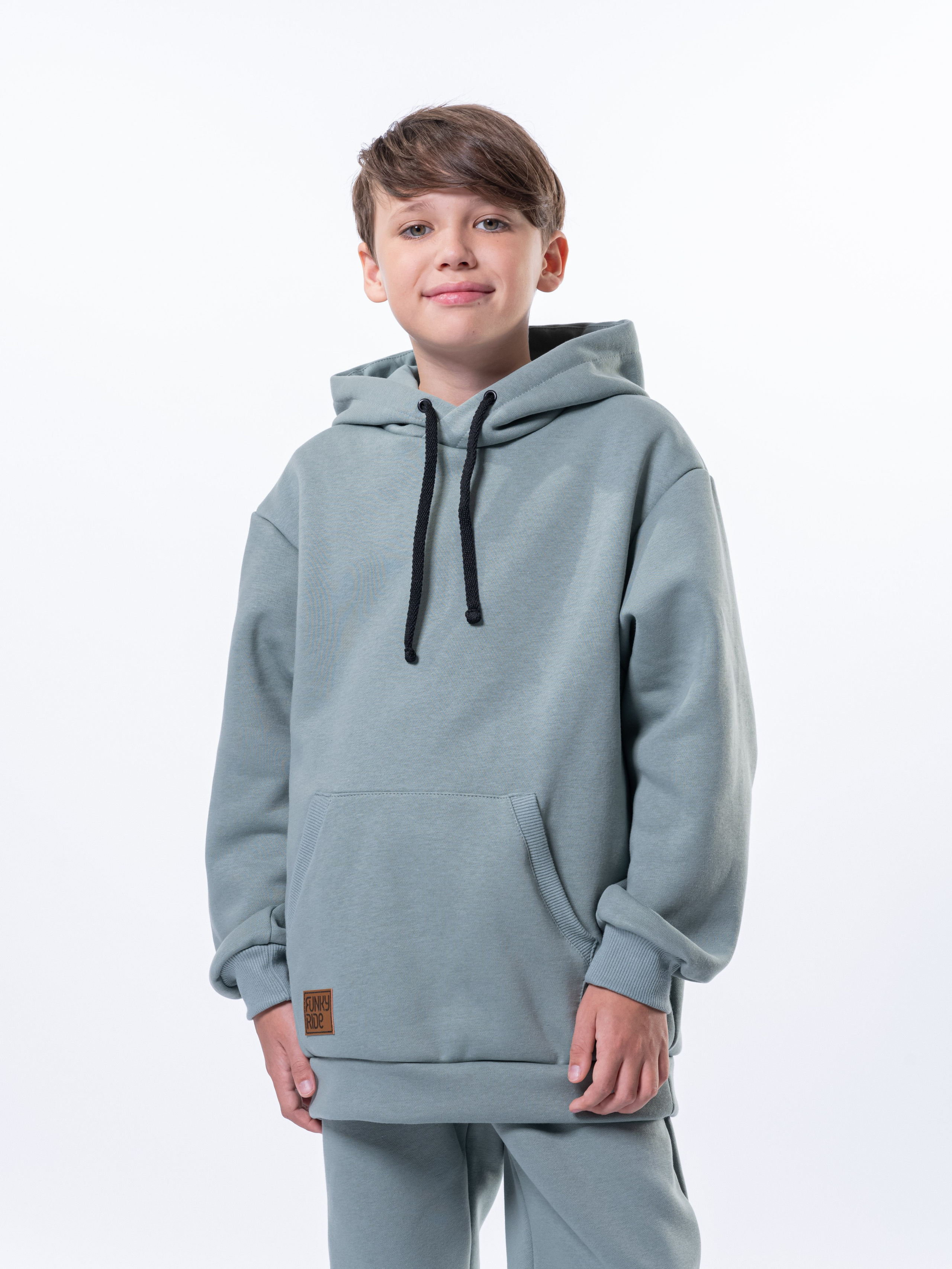 Каталог Дети. Студия рекламной и предметной съемки товаров WELKO Studio