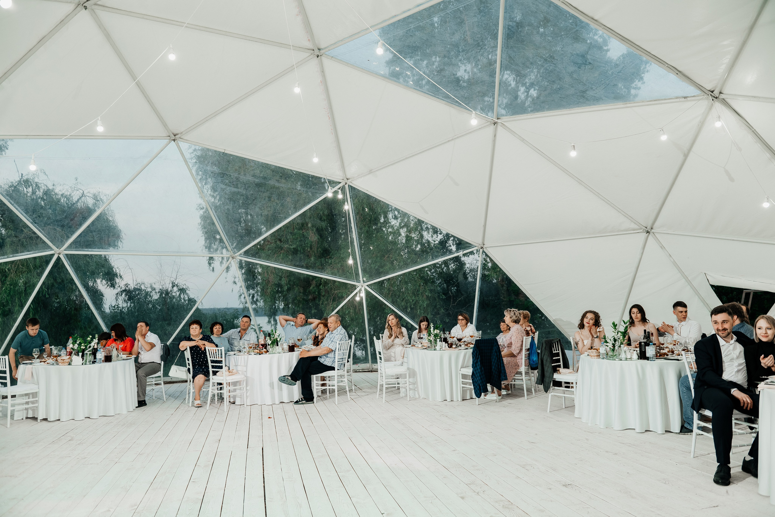 Свадебный фотограф в Екатеринбурге. Свадебная фотосъемка. Свадебный фотограф в Екатеринбурге