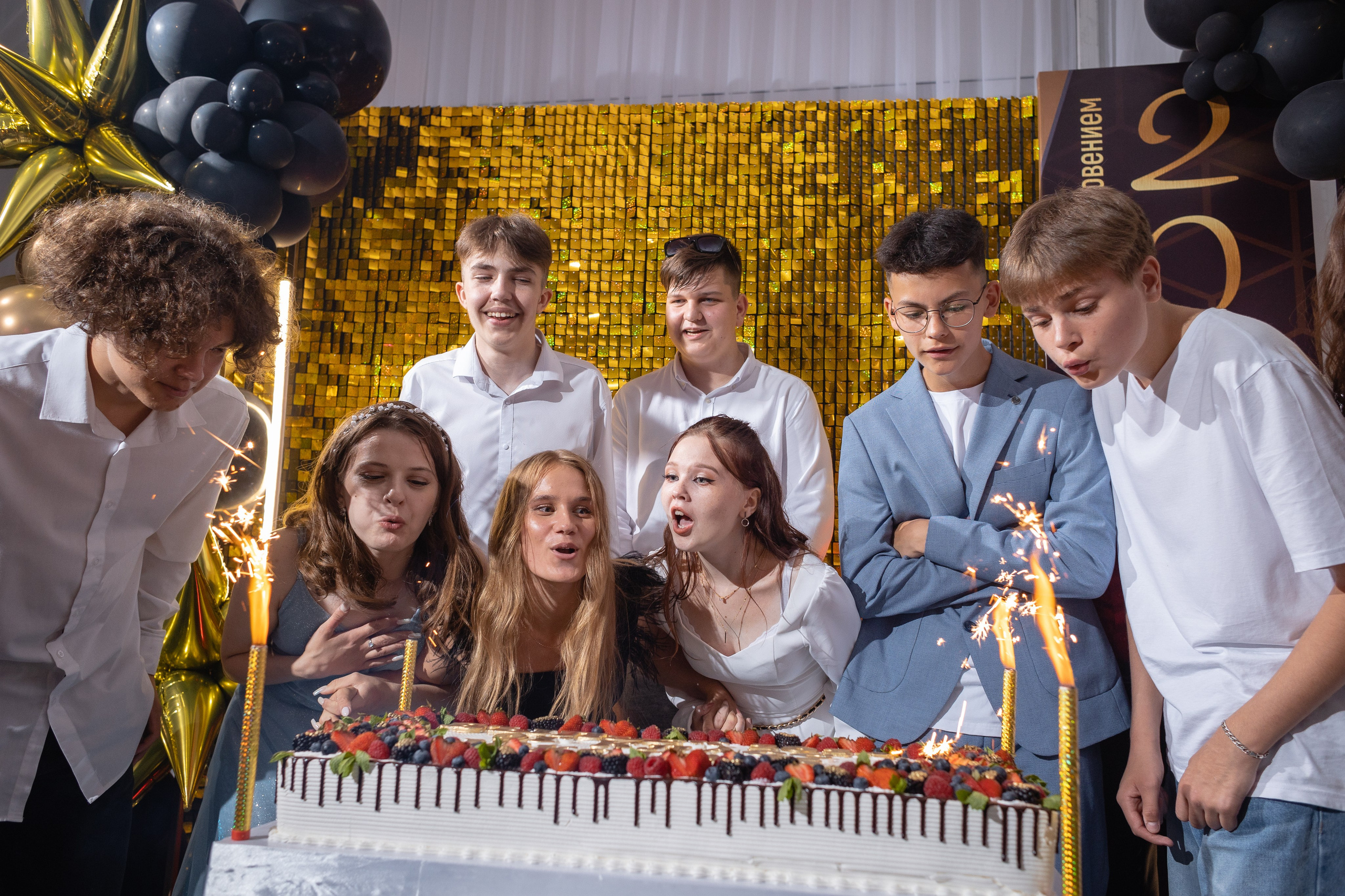 Выпуск 2024 9 кл г. Теплая. Фотограф Татьяна Орлова