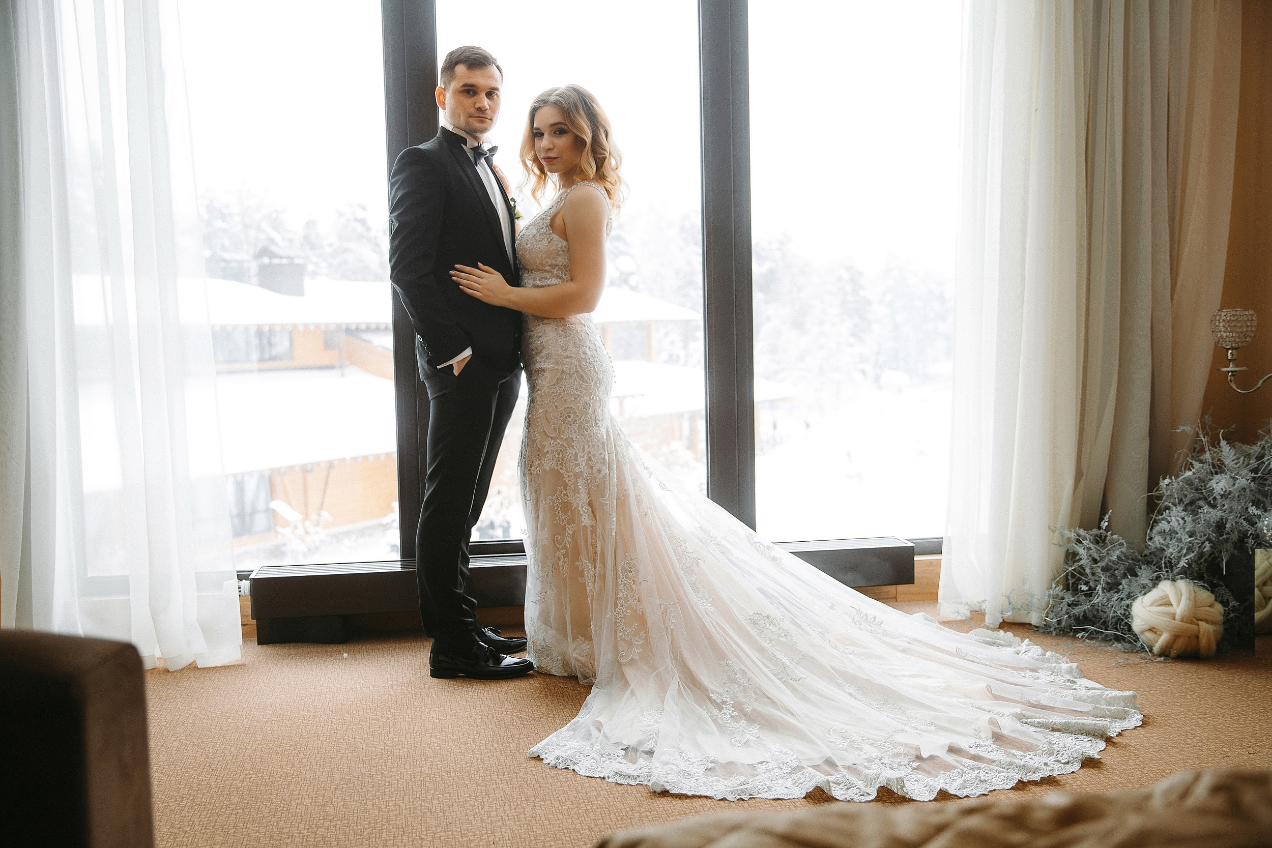 Свадебная фотосессия в загородном клубе «ARTILAND»