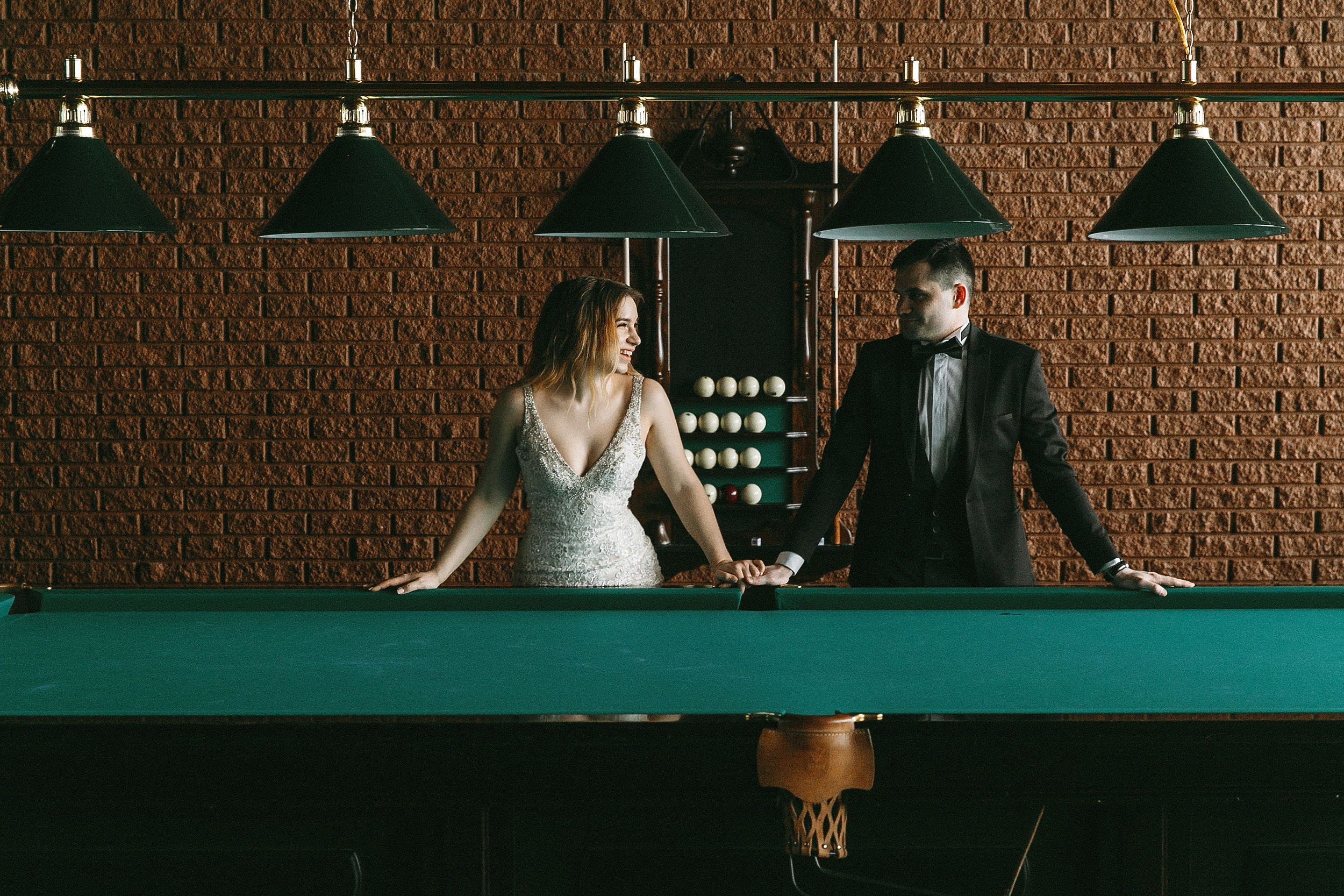 Свадебная фотосессия в загородном клубе «ARTILAND»