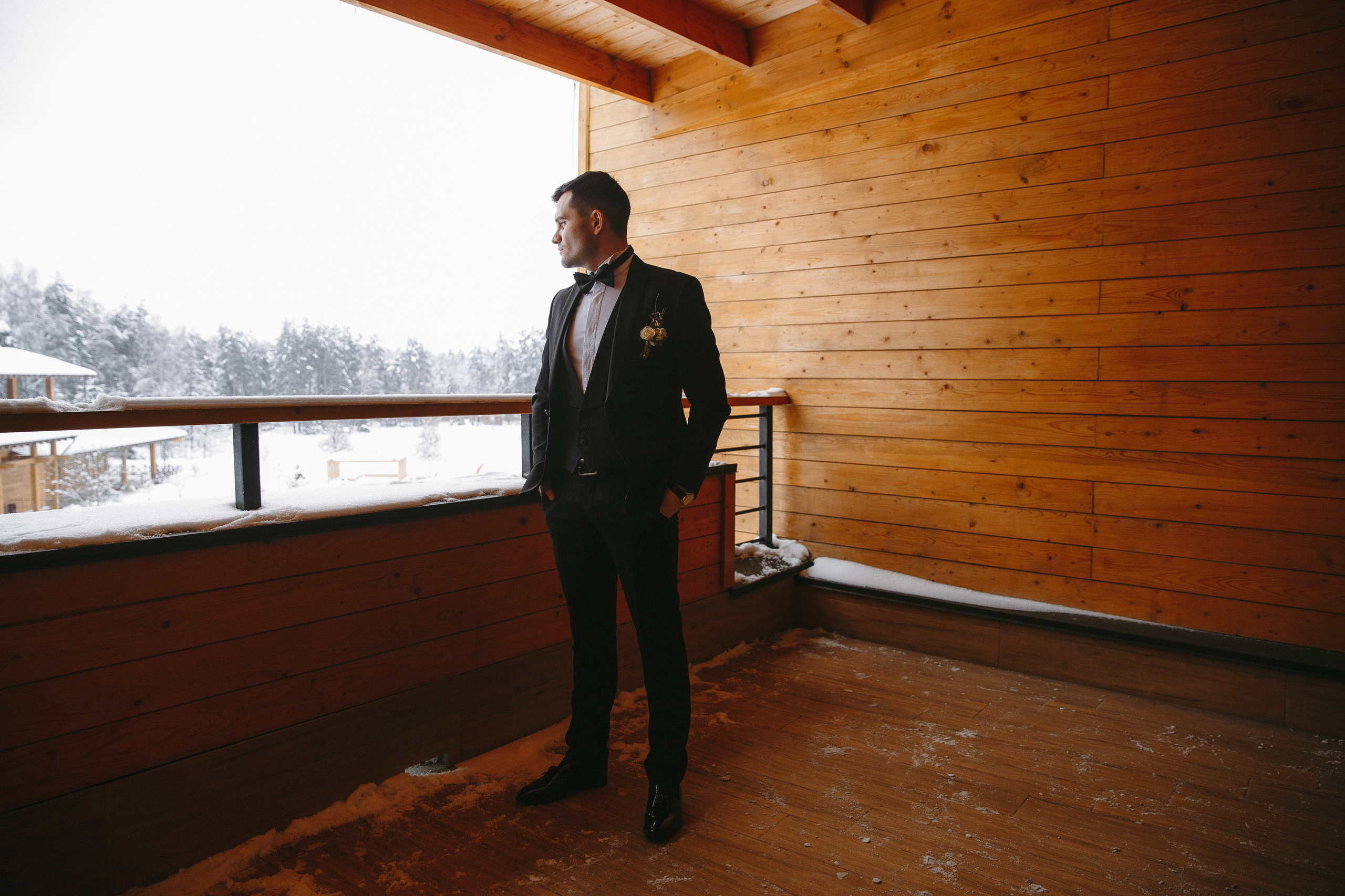 Свадебная фотосессия в загородном клубе «ARTILAND»