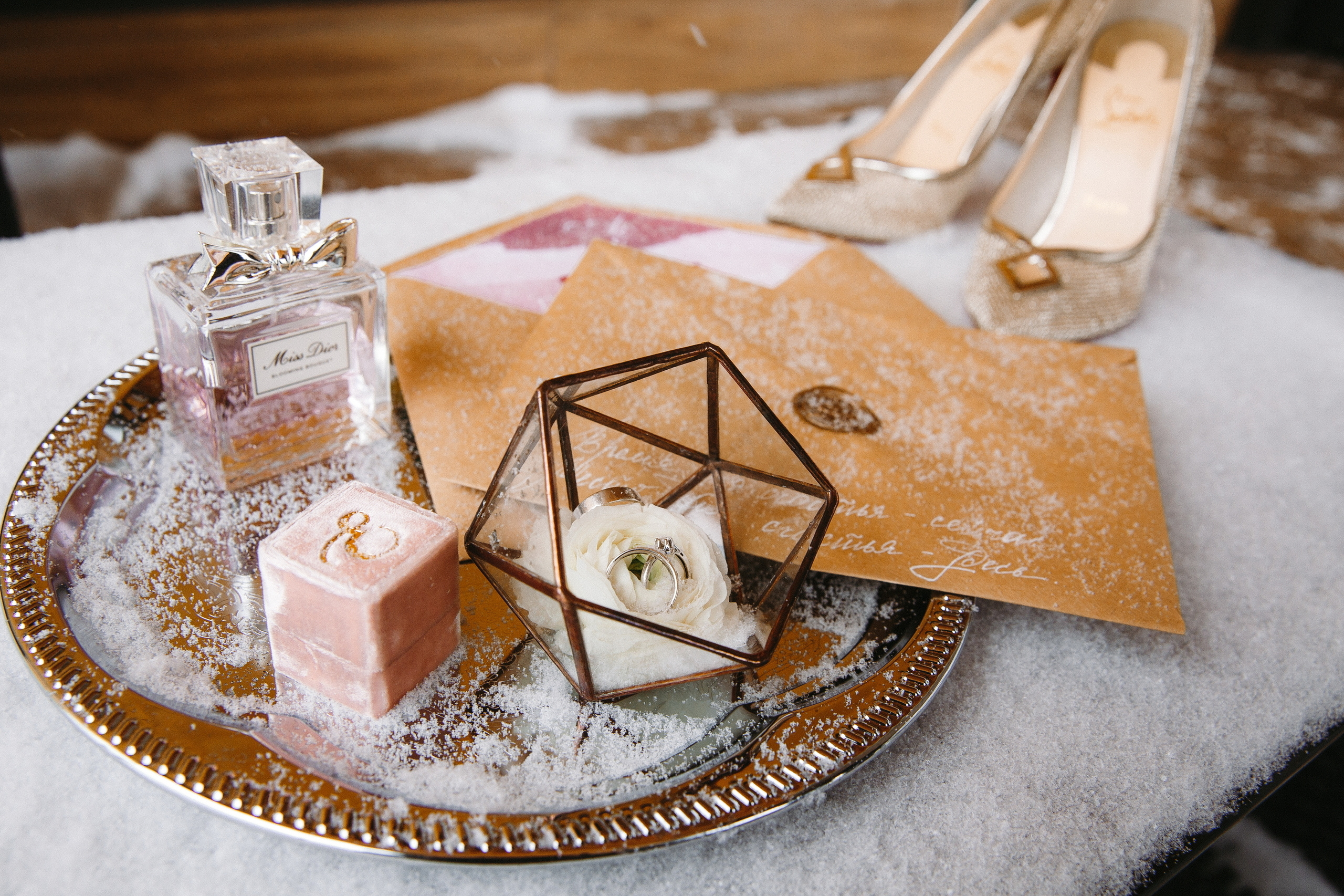 Свадебная фотосессия в загородном клубе «ARTILAND»