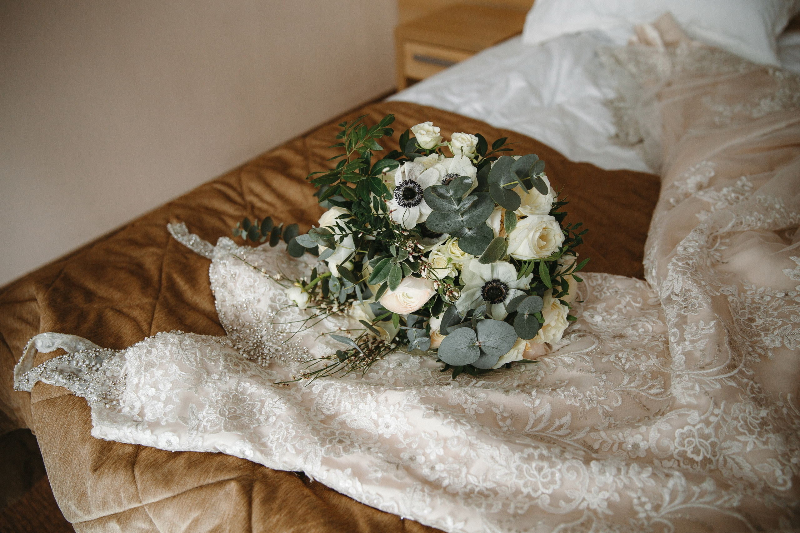 Свадебная фотосессия в загородном клубе «ARTILAND»