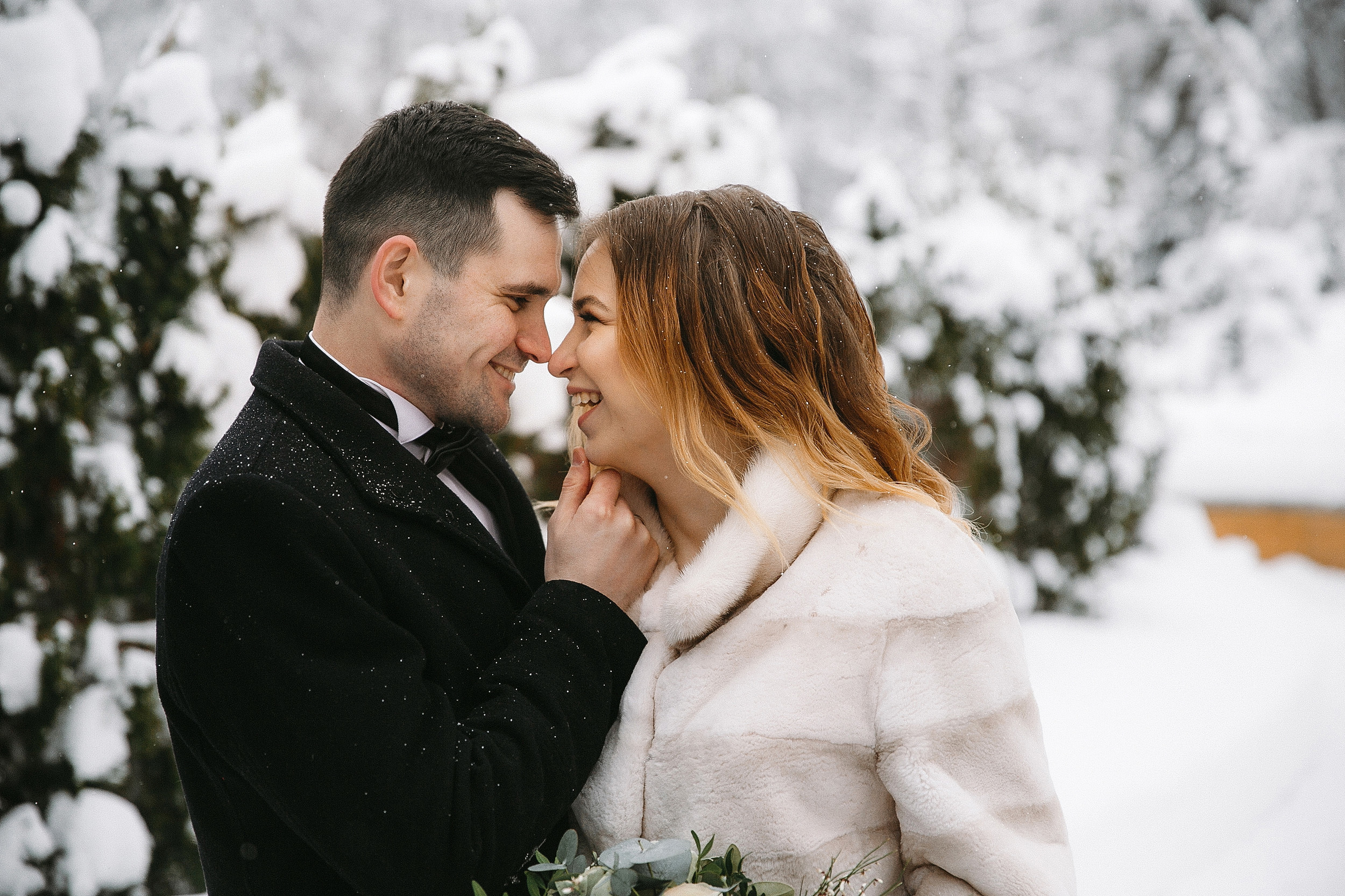 Свадебная фотосессия в загородном клубе «ARTILAND»