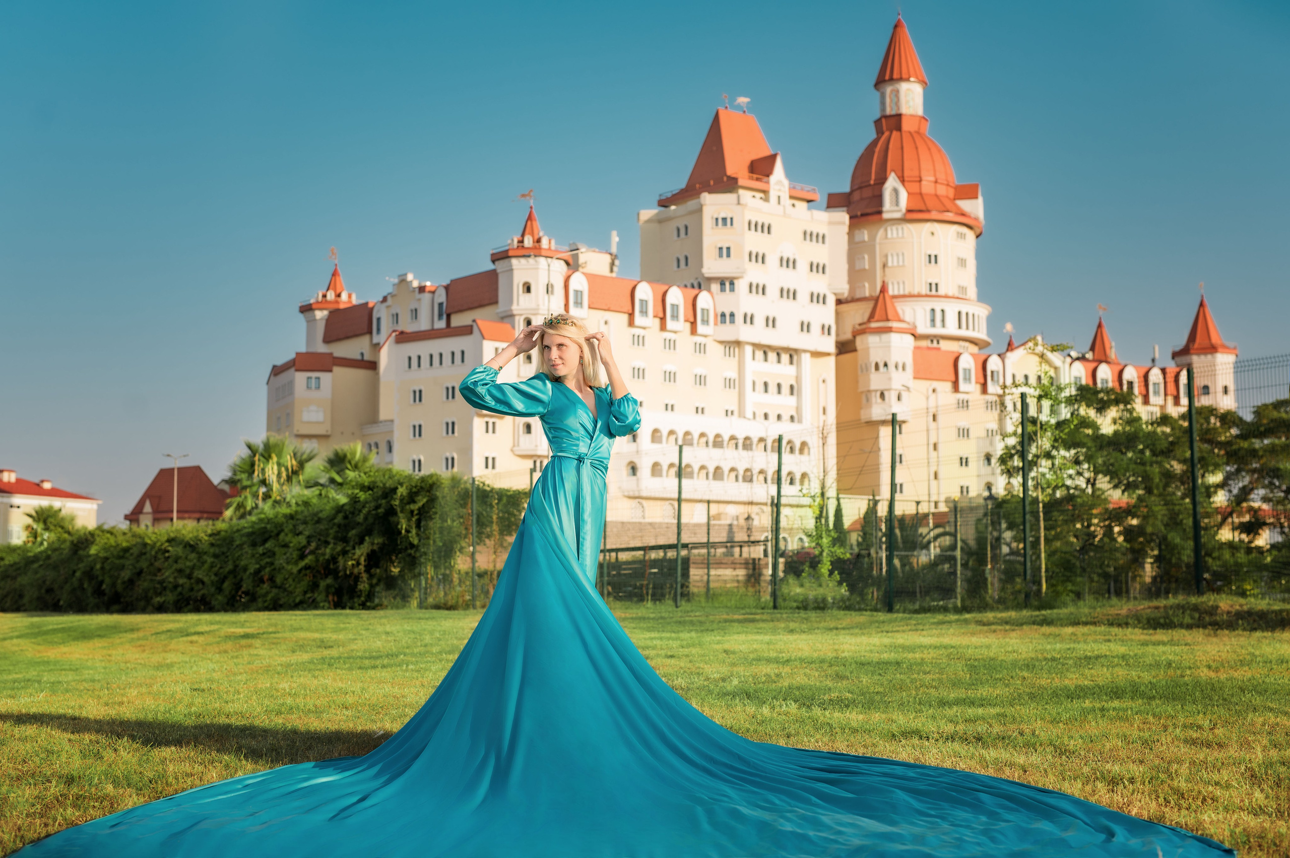 Фотосессия у замка в Сочи