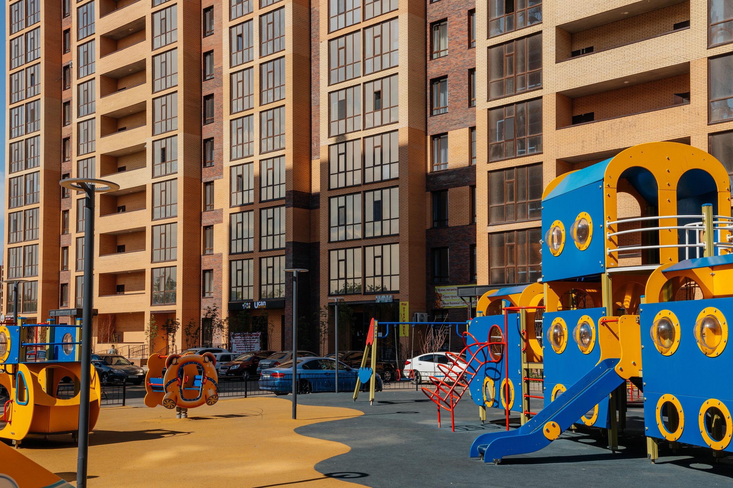 Проект 3. ЖК Мадрид. Рио. Урбан. Дата: Июнь 2023. Профессиональный фотограф в городе Астана/Алматы Даурен Сембаев