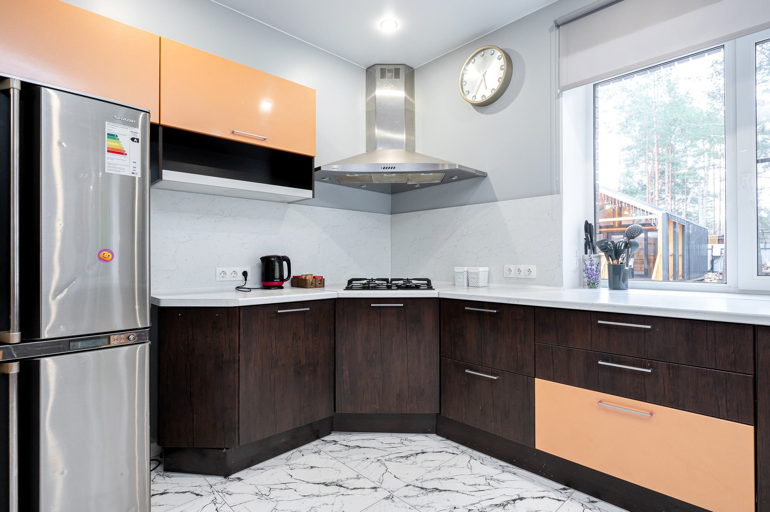 Дом под аренду на берегу Ладожского озера. Интерьерный фотограф. Фото- видеосъемка недвижимости Санкт-Петербург