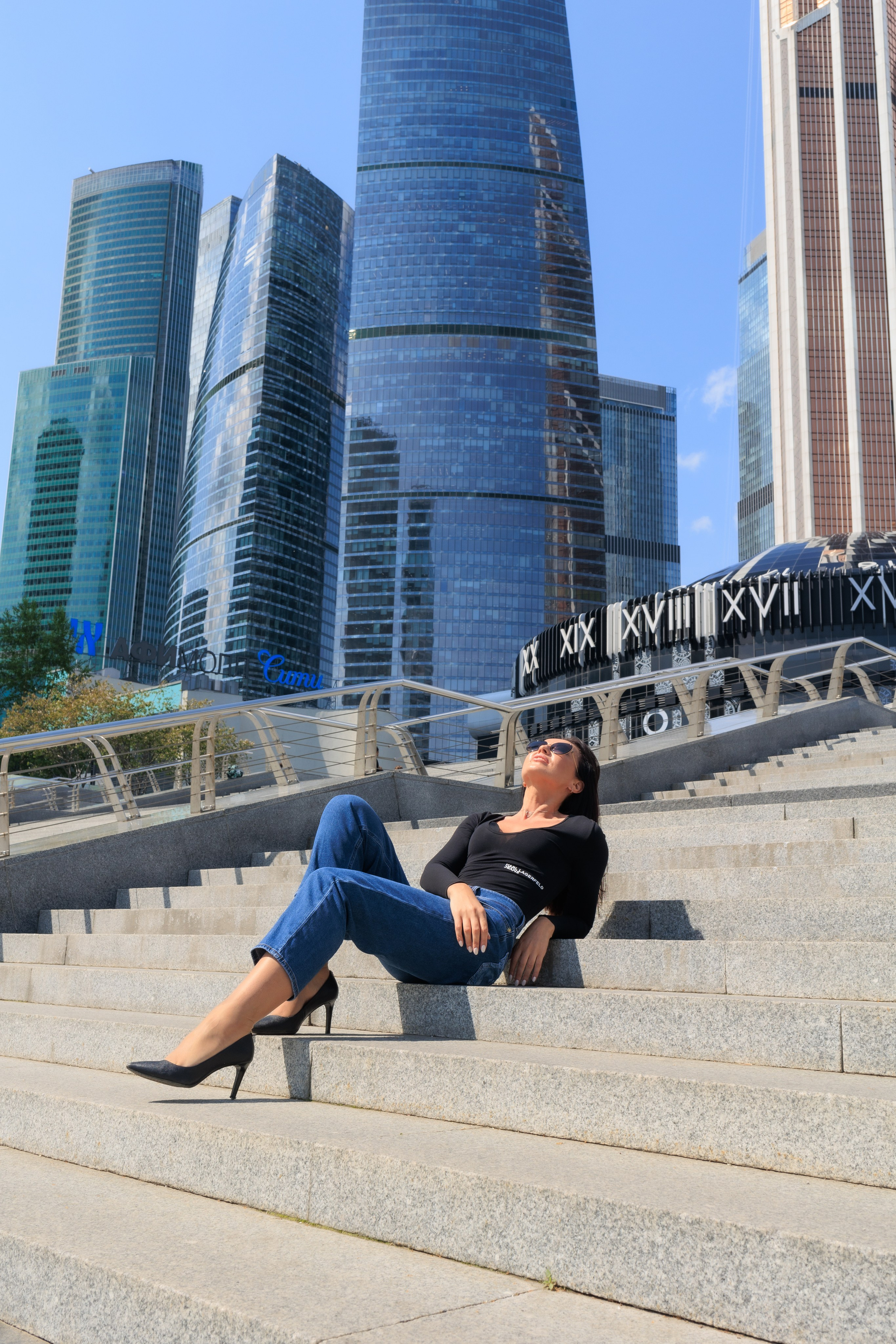 АЛЛА. Я фотограф из Москвы к Вашим услугам