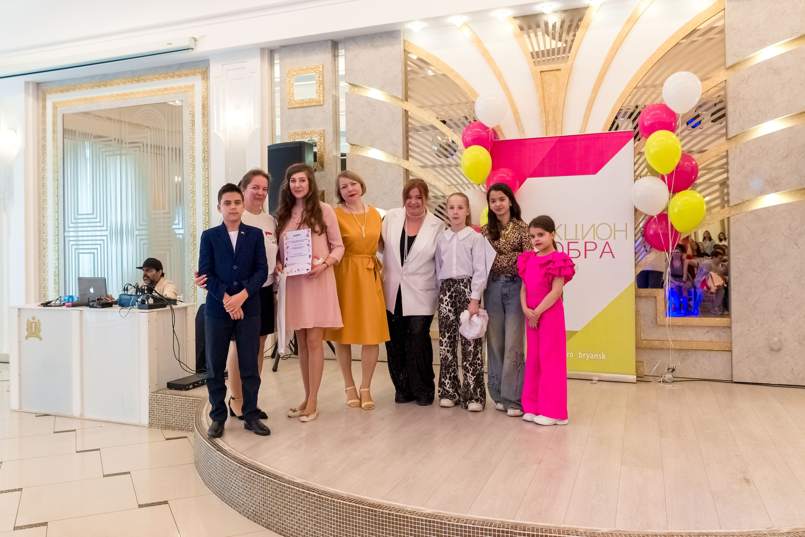 Фестиваль Ради мира от АУКЦИОН ДОБРА 🔥. Женский фотограф Крещение Венчание Москва Брянск