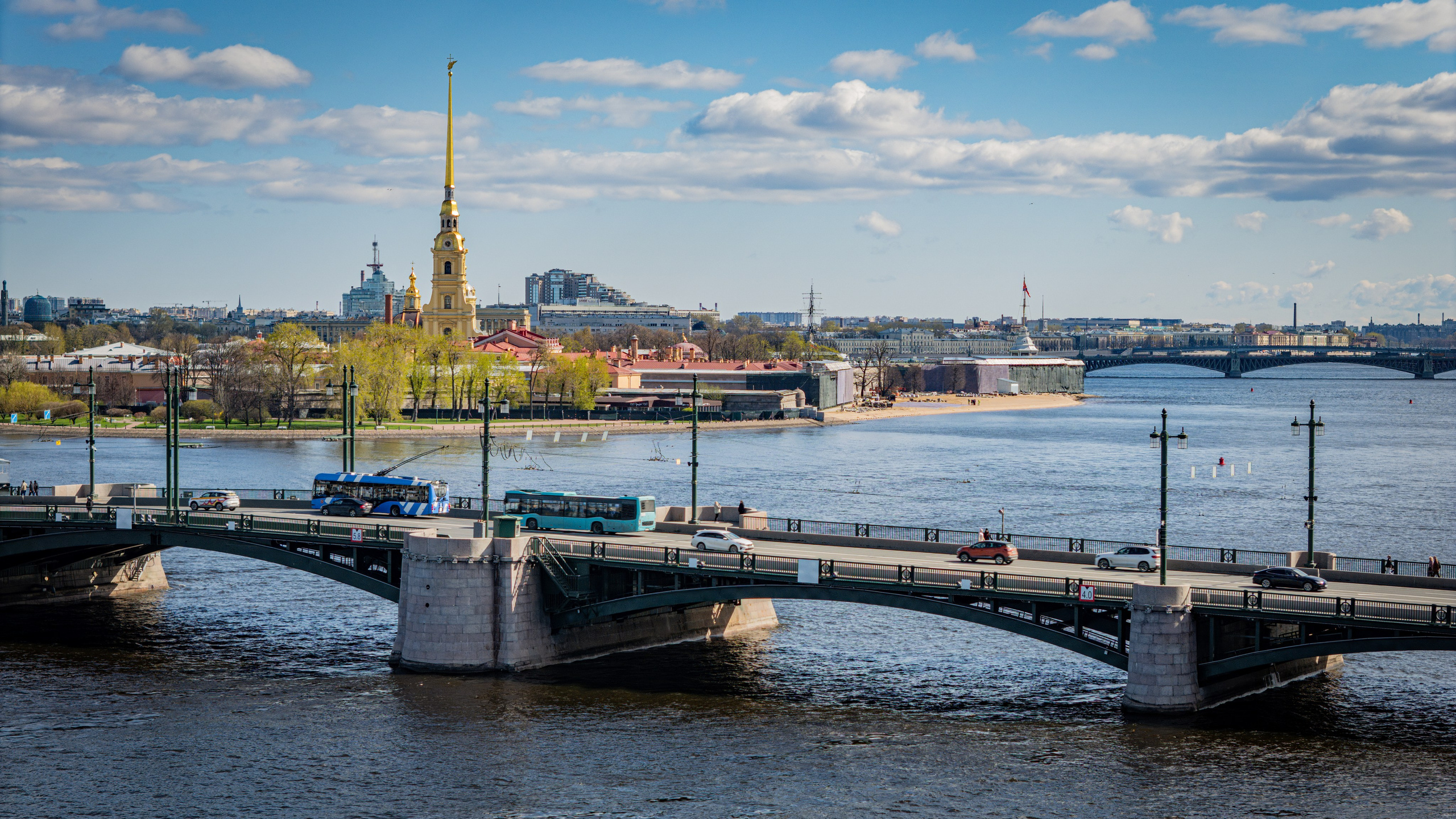 Аэросъемка / съемка с квадрокоптера. Студия визуального контента в Санкт-Петербурге и Москве