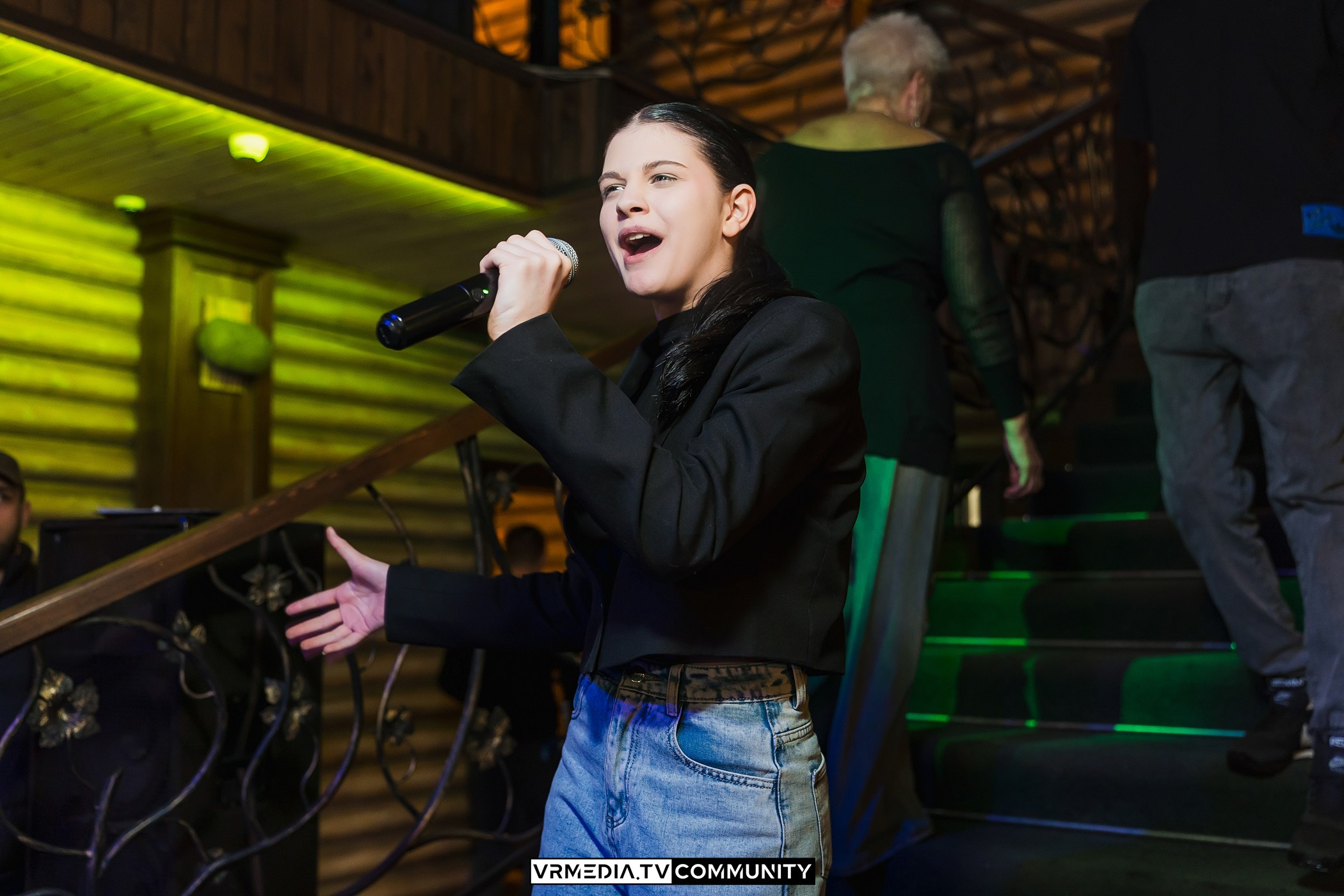 Международный женский день в кафе «У Петровича»