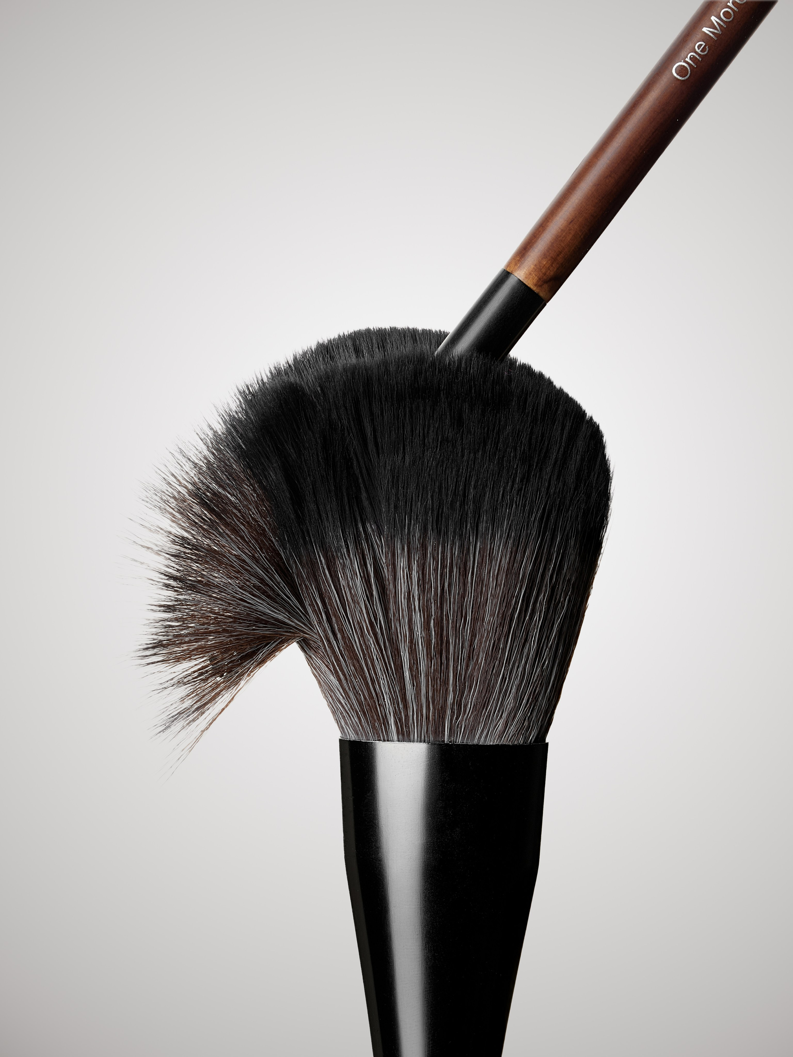 Предметная съемка косметики в Ростове-на-Дону. Предметный и бизнес фотограф в Ростове-на-Дону Александра Степанова