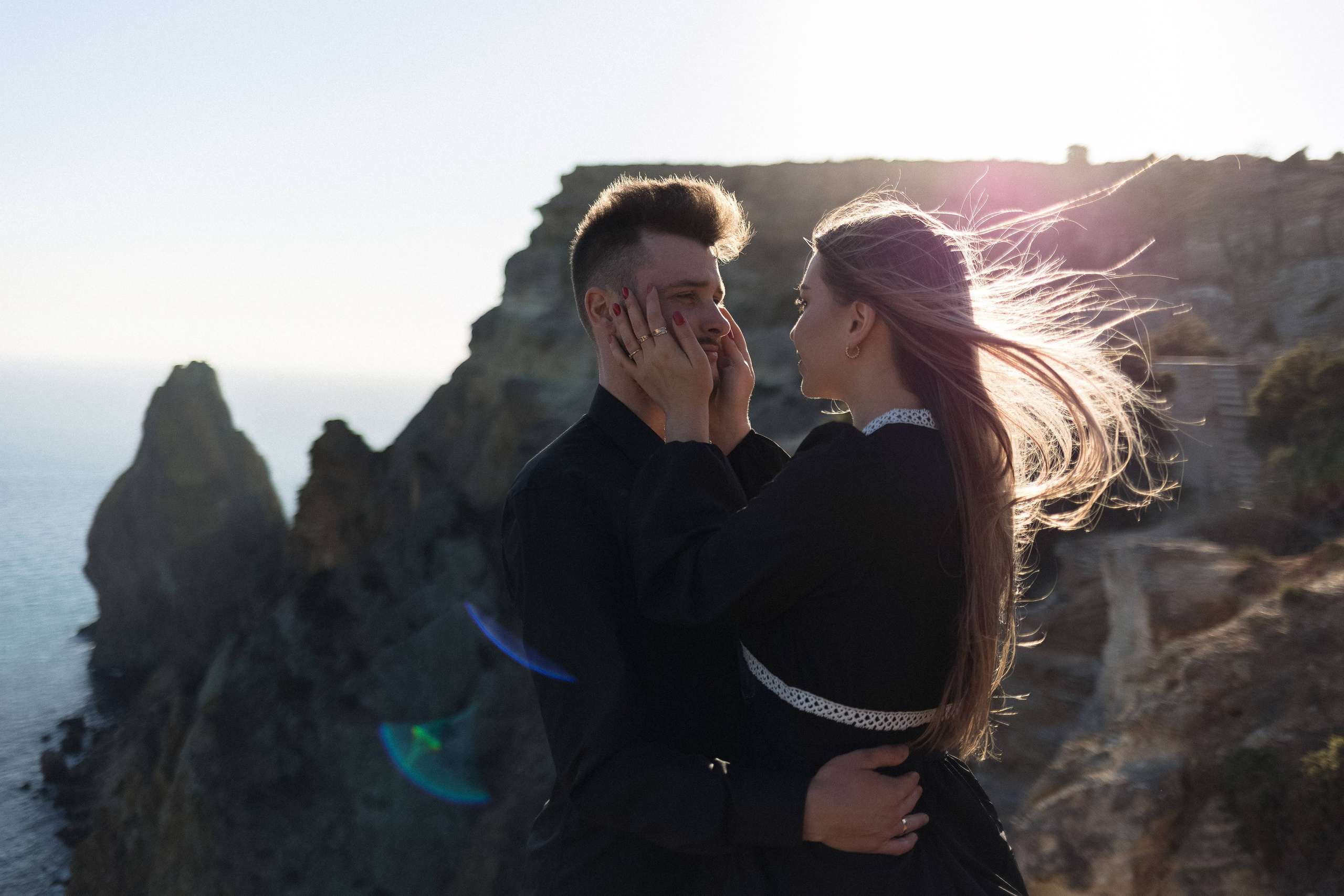 «Закат над морем: история любви Евгения и Дианы в каждом кадре». Свадебный фотограф Мироманов Николай в Крыму