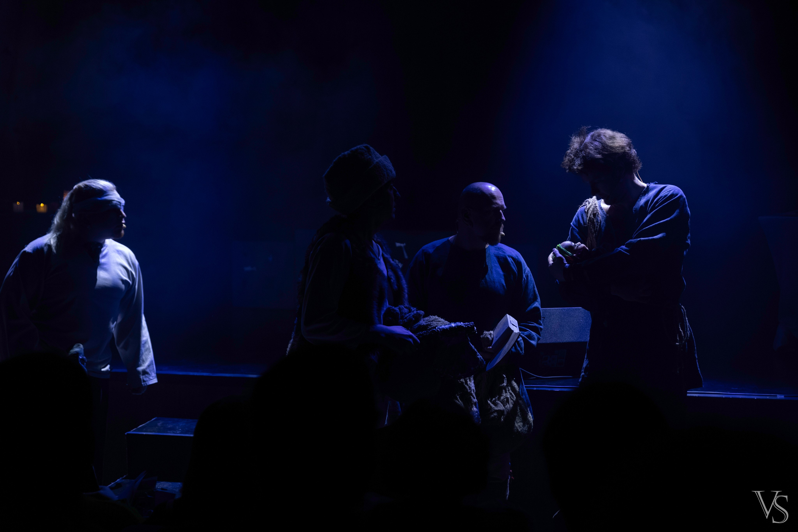 Книга стихий 25.01. Фотограф Виктор Степанов