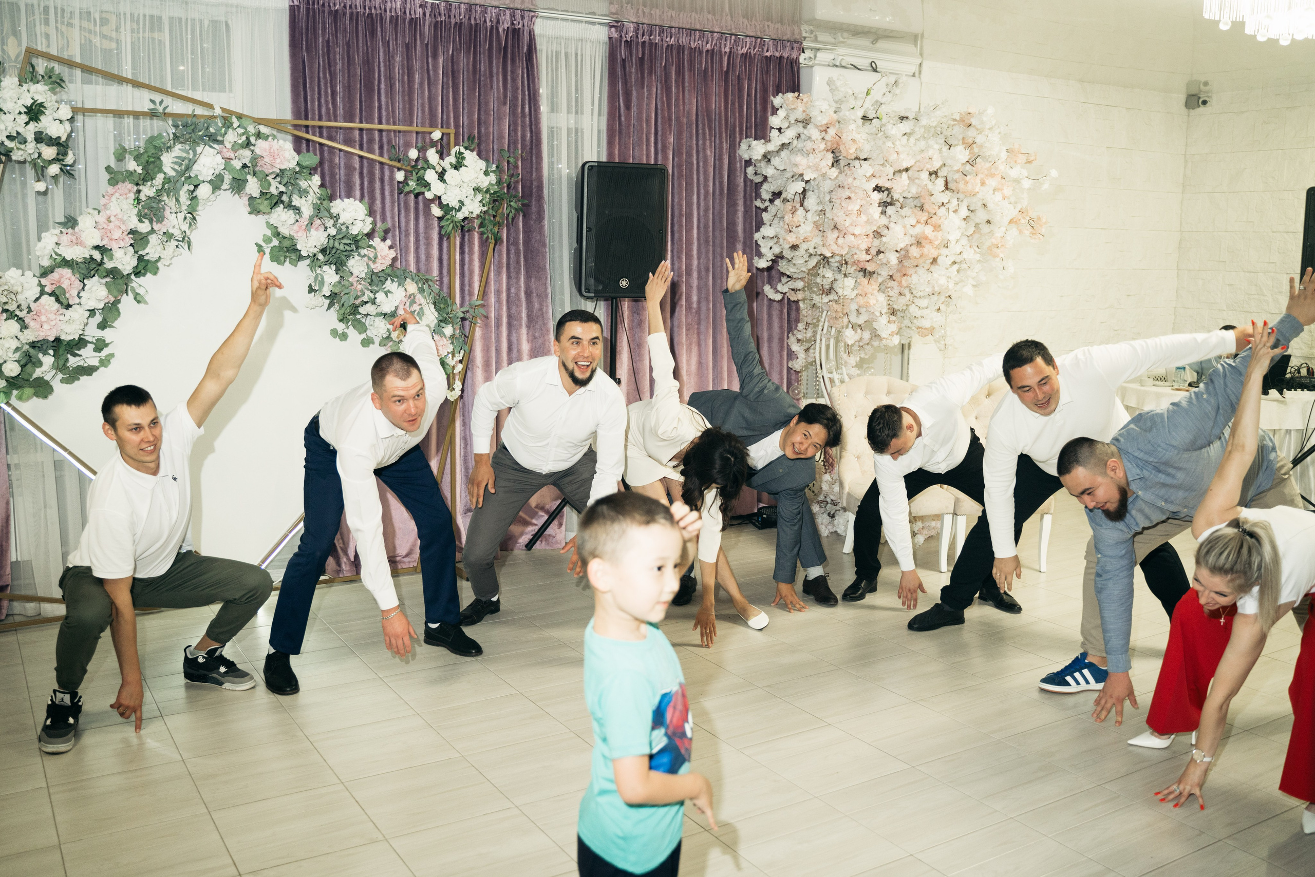 Ильнур и Динара. Свадебный день. Отбор. Кафе Ля делис. Семейный и свадебный фотограф Молодзяновская Елена