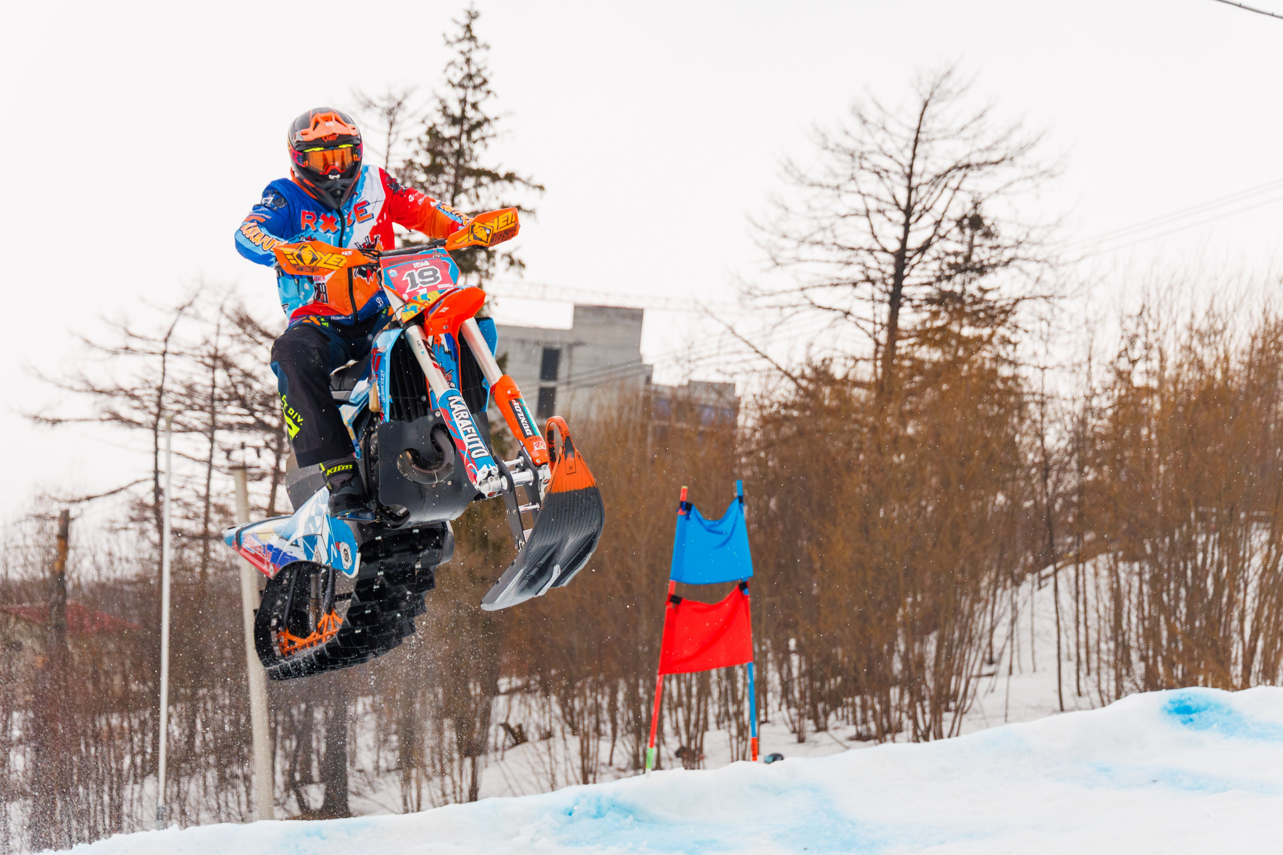 Сноубайк Шоу _ 2026. Свадебный, семейный и репортажный фотограф в Южно-Сахалинске Артур Петросян