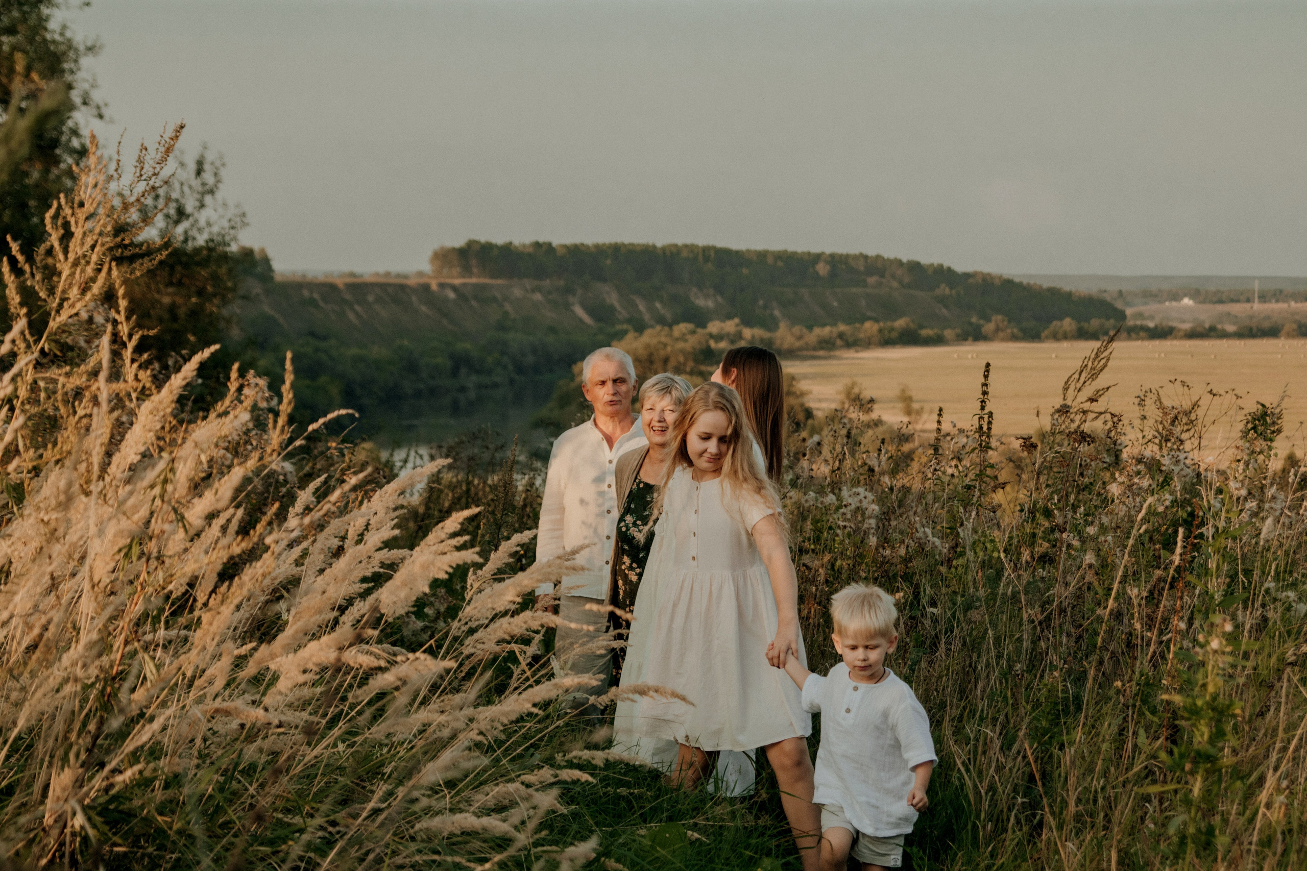Семья Гафиятовых. Свадебный и индивидуальный фотограф в Суворове Клюева Мария