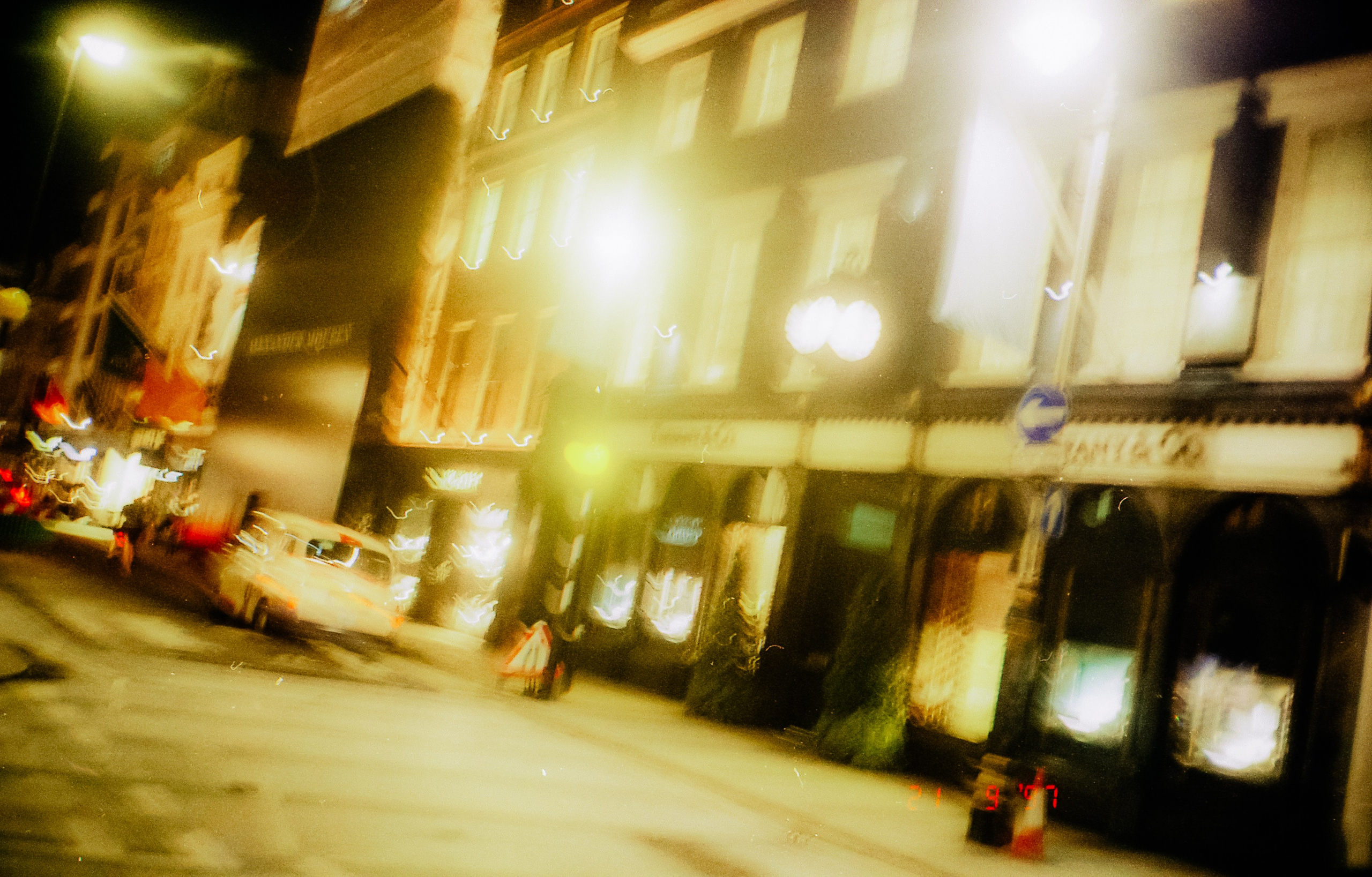 Analogue london. Iraogo