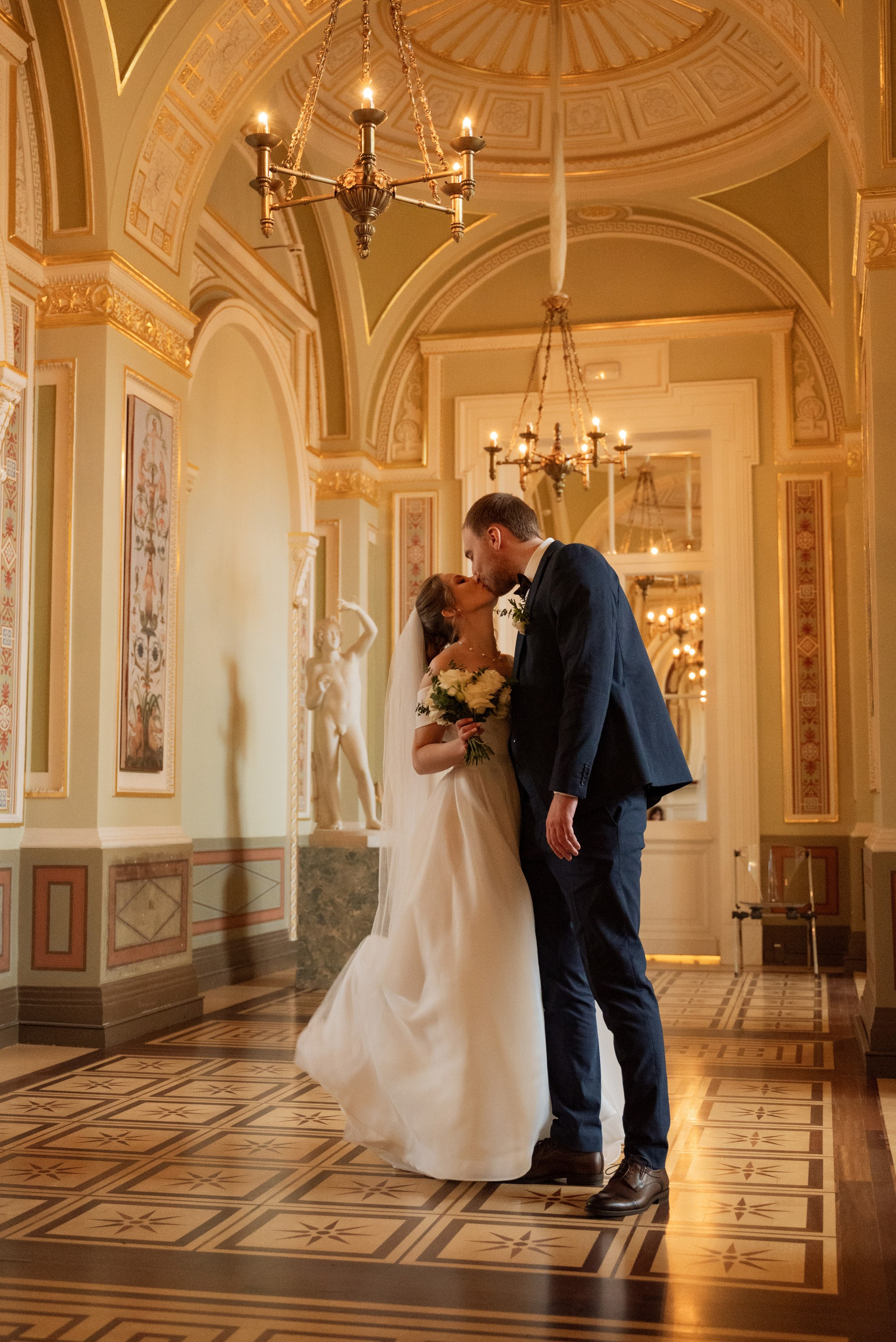 Павел и Антонина | 03.12.23. Свадебный фотограф в Санкт-Петербурге Владислава Тюльпина