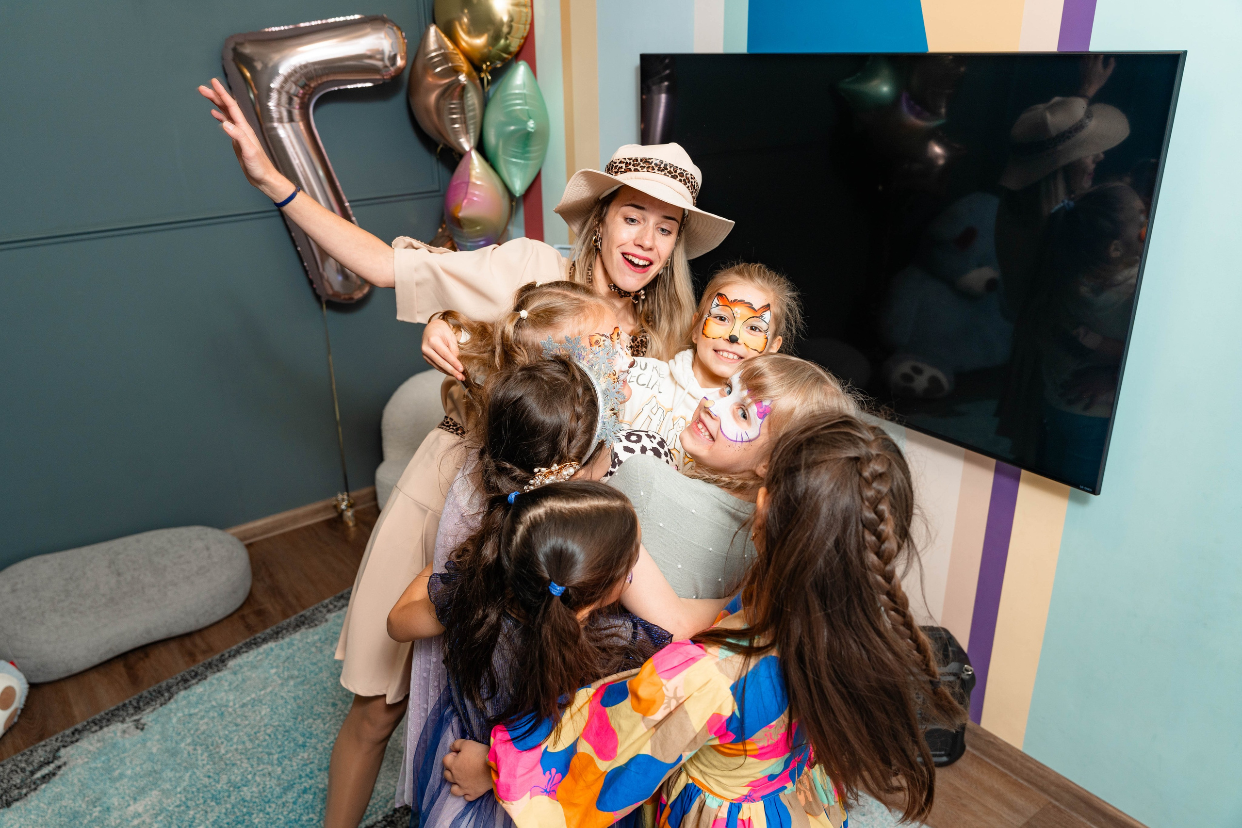 День Рождения Лауры в TiDi-клуб. Фотограф Никита Комаров