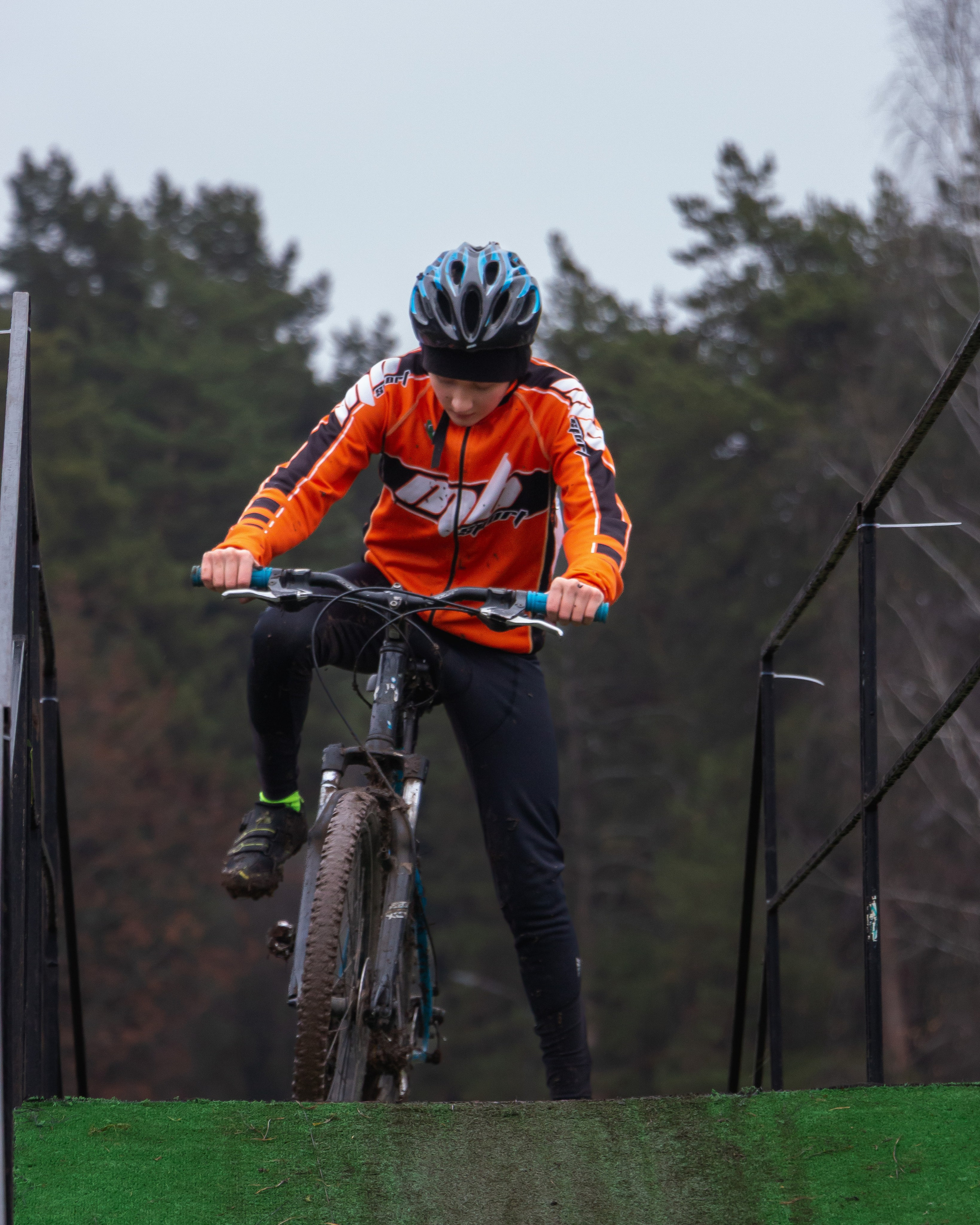 55-й Всероссийский велокросс на призы АО «ИРЗ». Олег Романов. Мастер фото по спорту