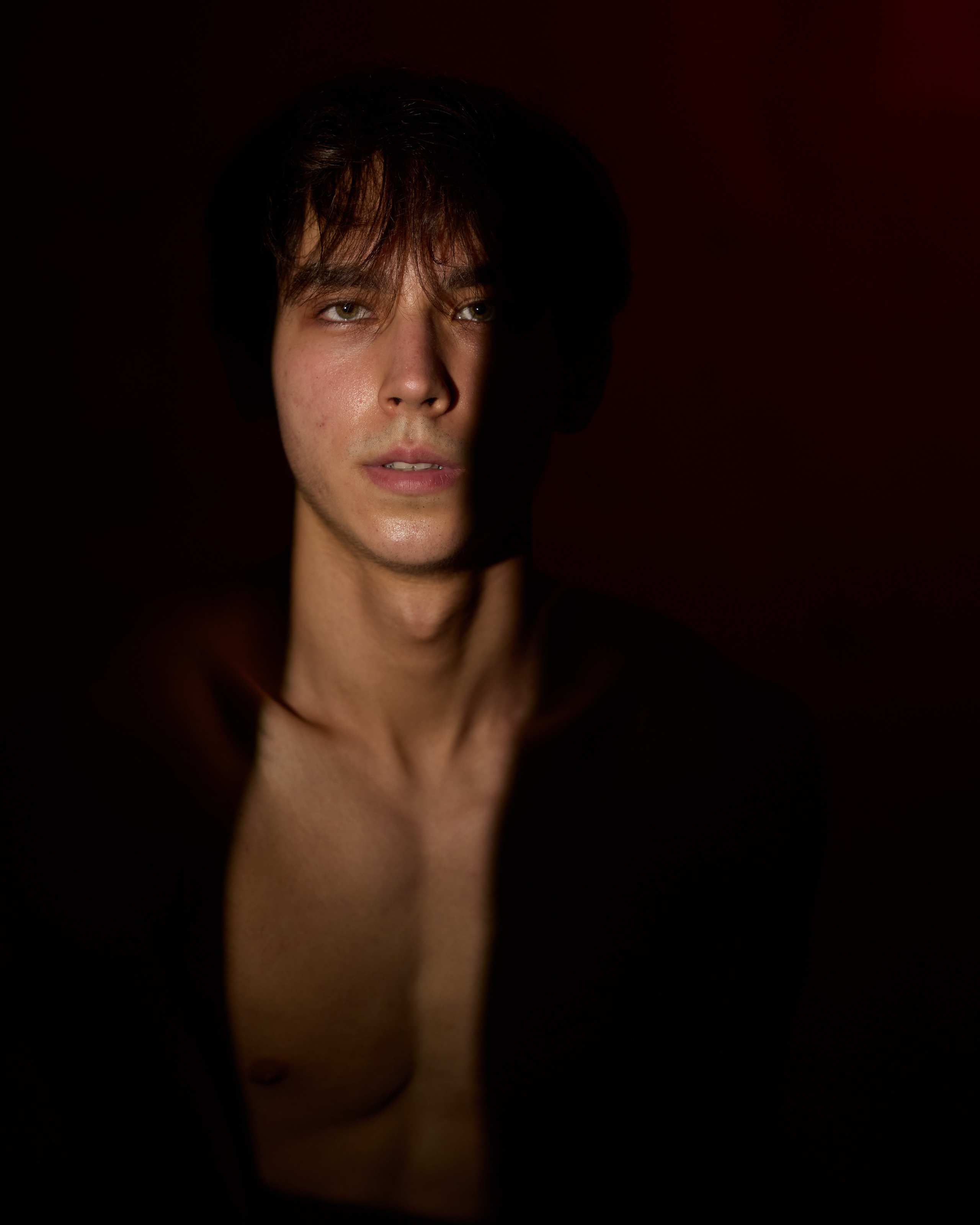 Свет маска Габо. Портретный и репортажный фотограф в Казани Андрей Богданов