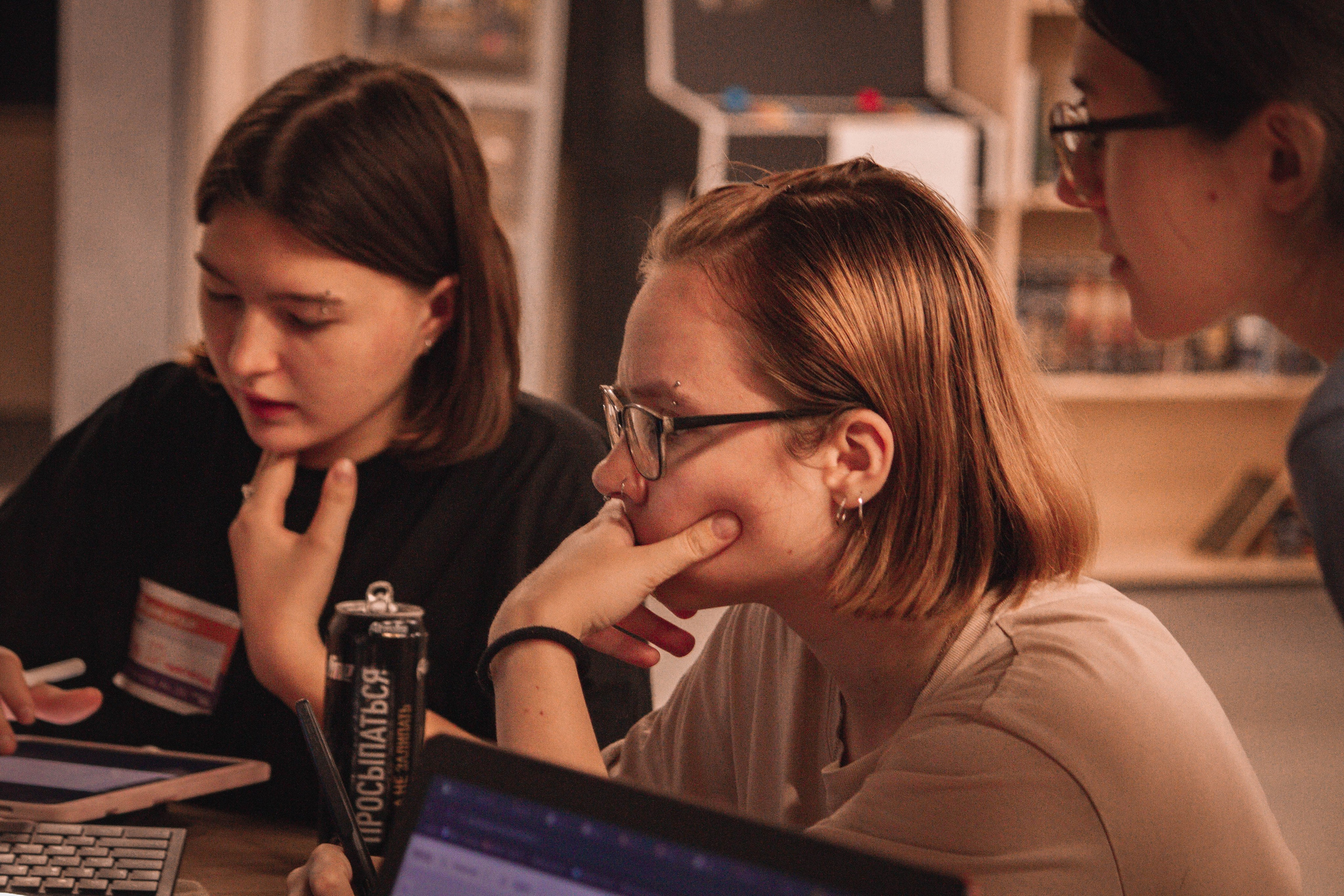 ЖЕНСКИЙ ГЕЙМДЖЕМ — Творческий сбор разработчиц. Создадим шедевр? Виталина и её фотоискусство