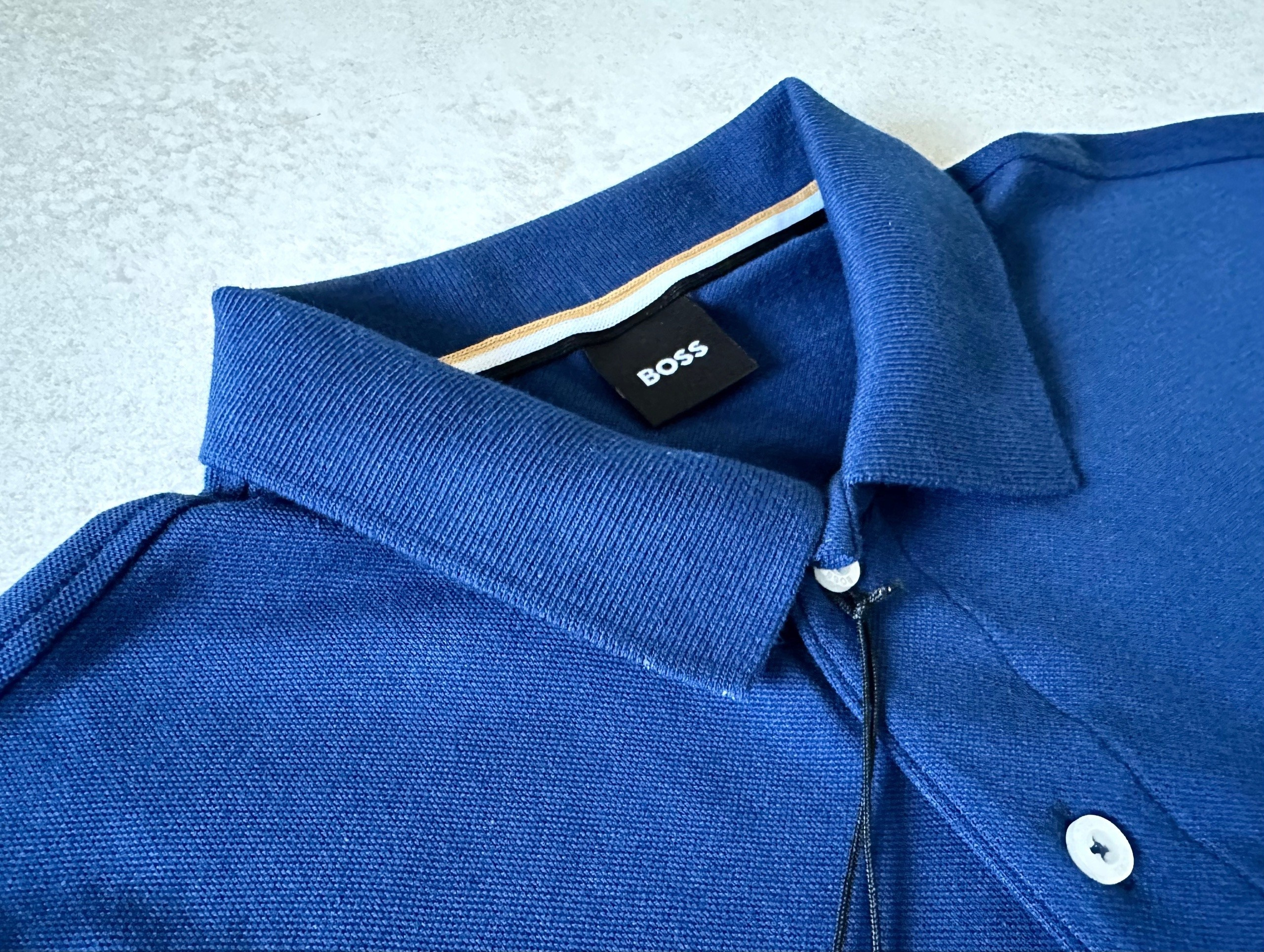 Футболки. Виртуальный шоурум для стильных мужчин