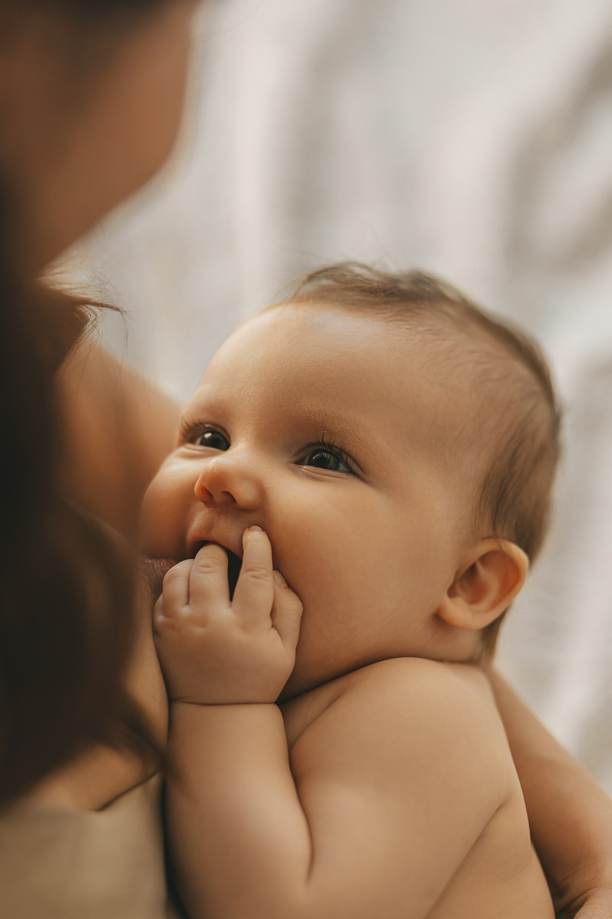 Съемка новорожденных малышей в Москве. Семейный и женский фотограф в Москве Надежда Воробьева