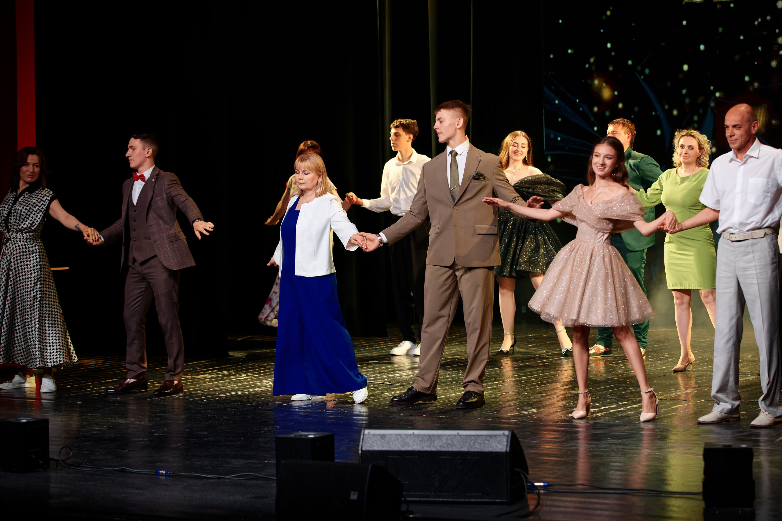 Выпускной школы 56 11Б. Семейный фотограф — Макс Белогрудов