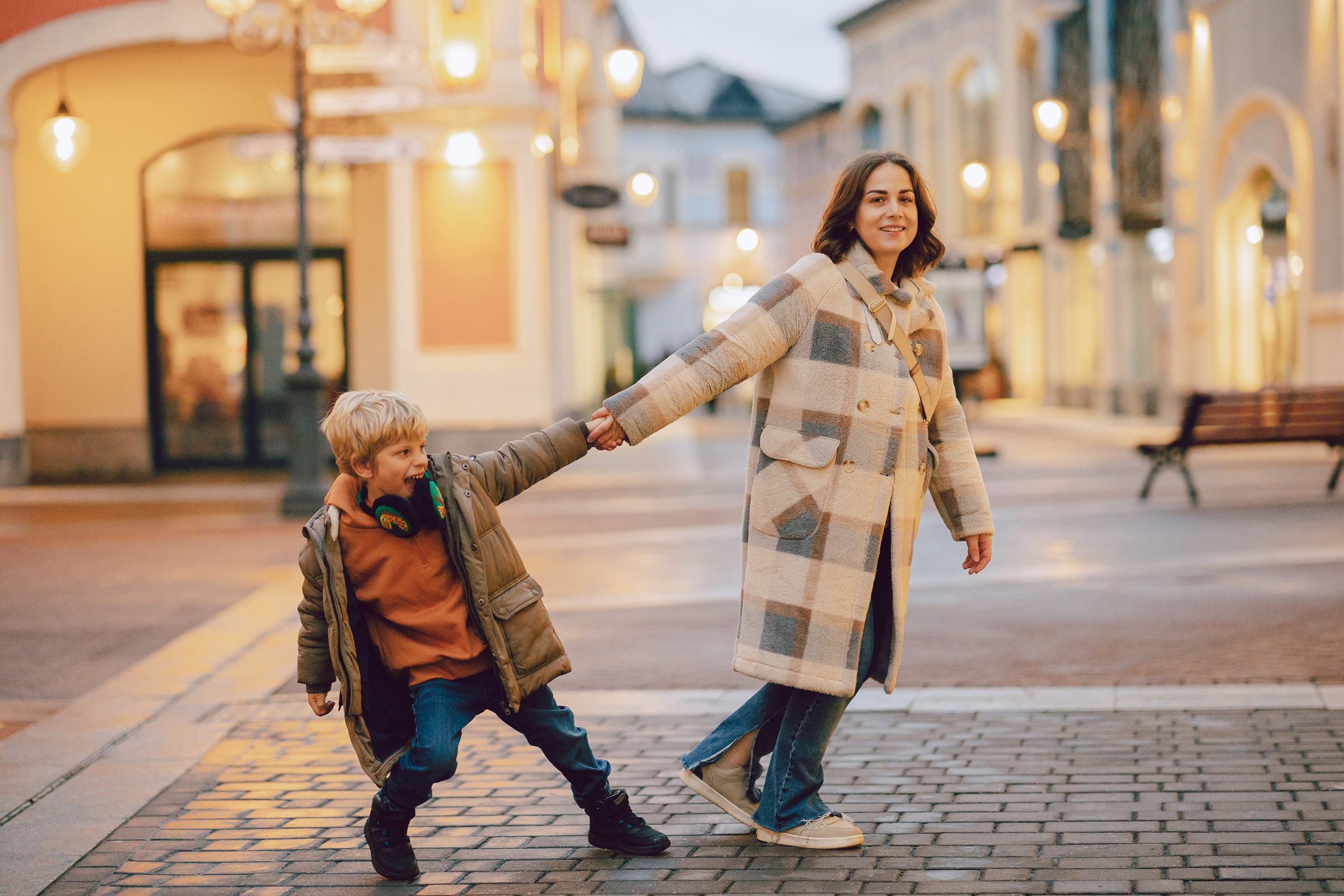 играем с мамой