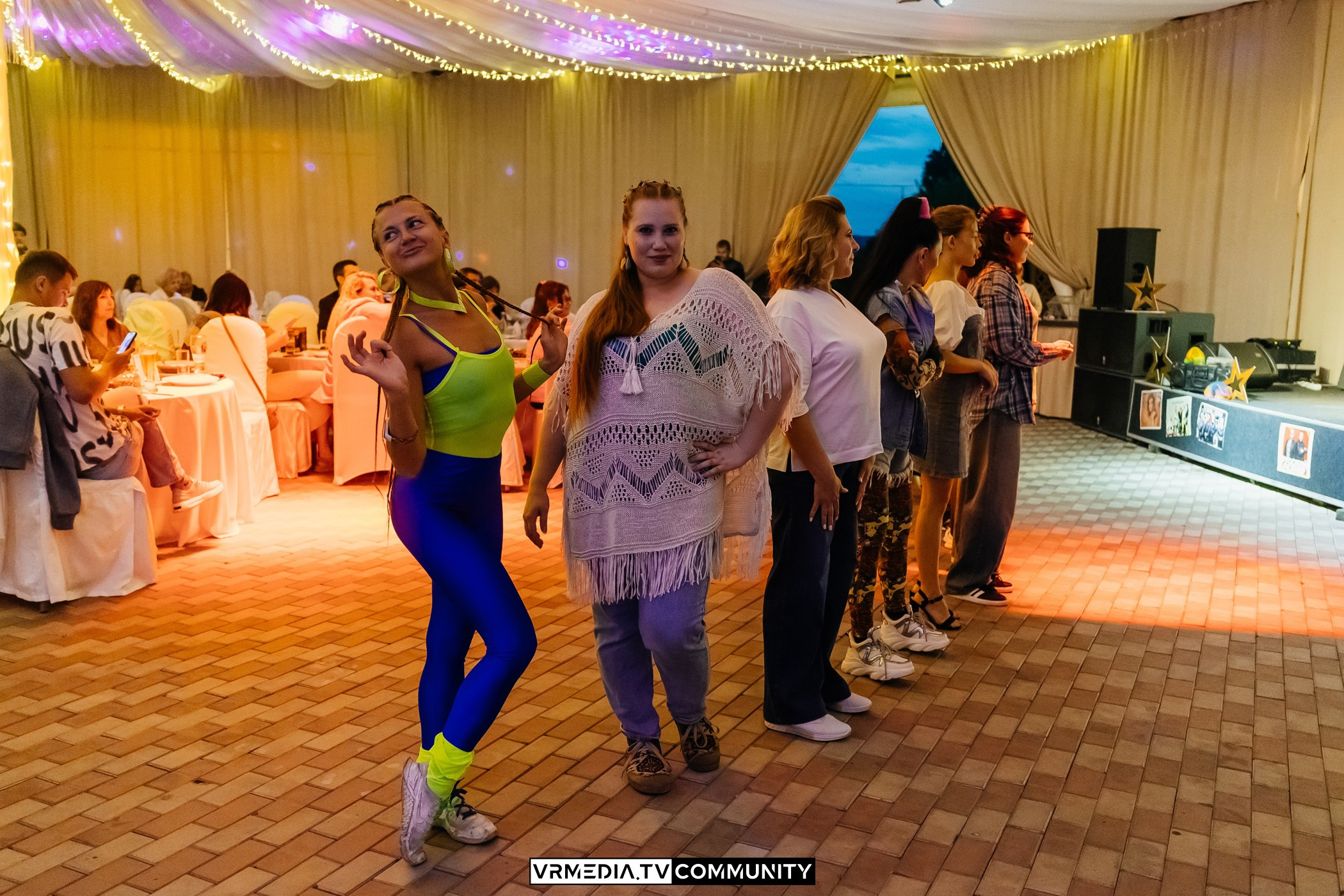 Ресторан «Империя»: Вечеринка 90-х