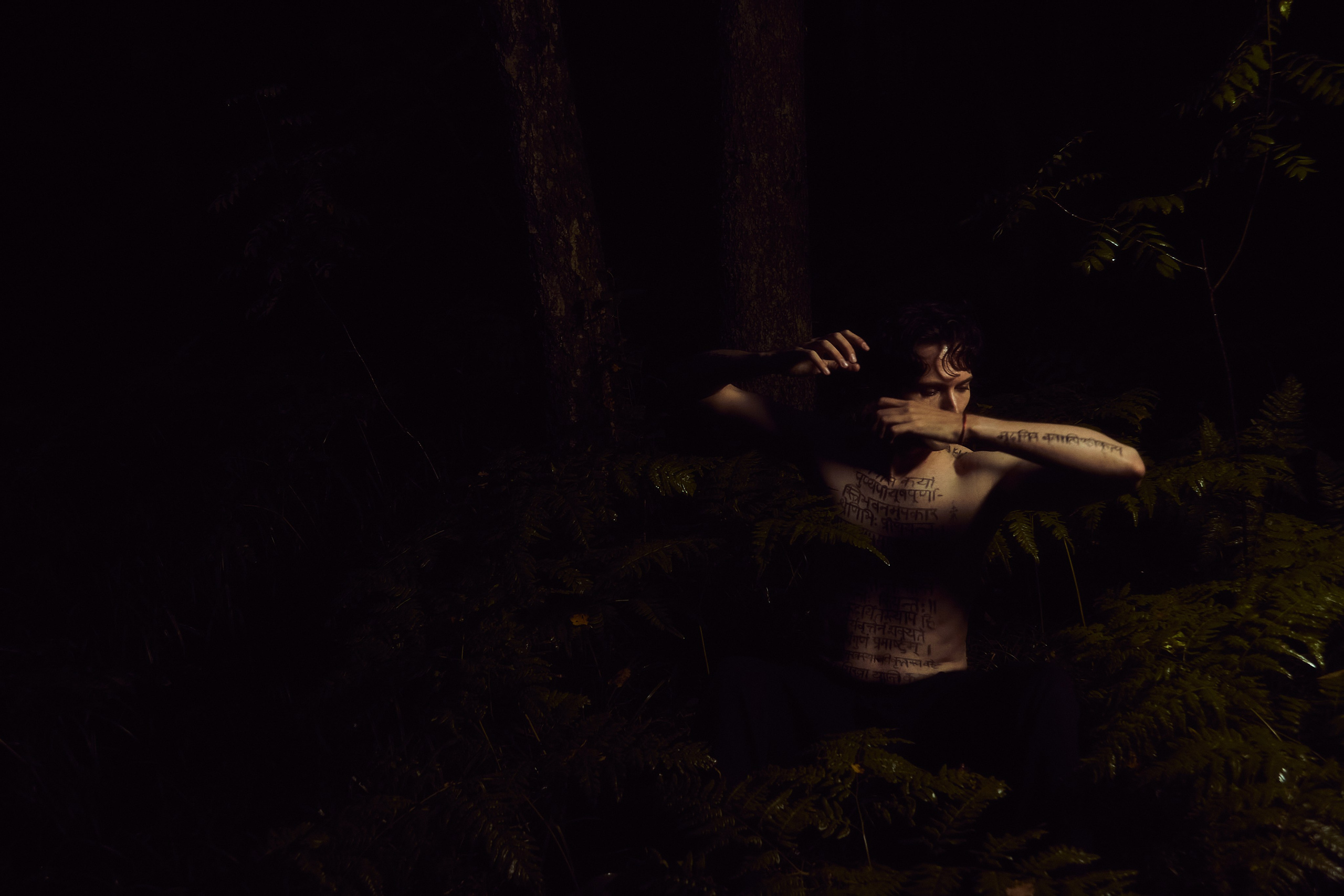 The body as broken manuscript. Фотограф Елизавета Маслова. Москва. Art, Fashion