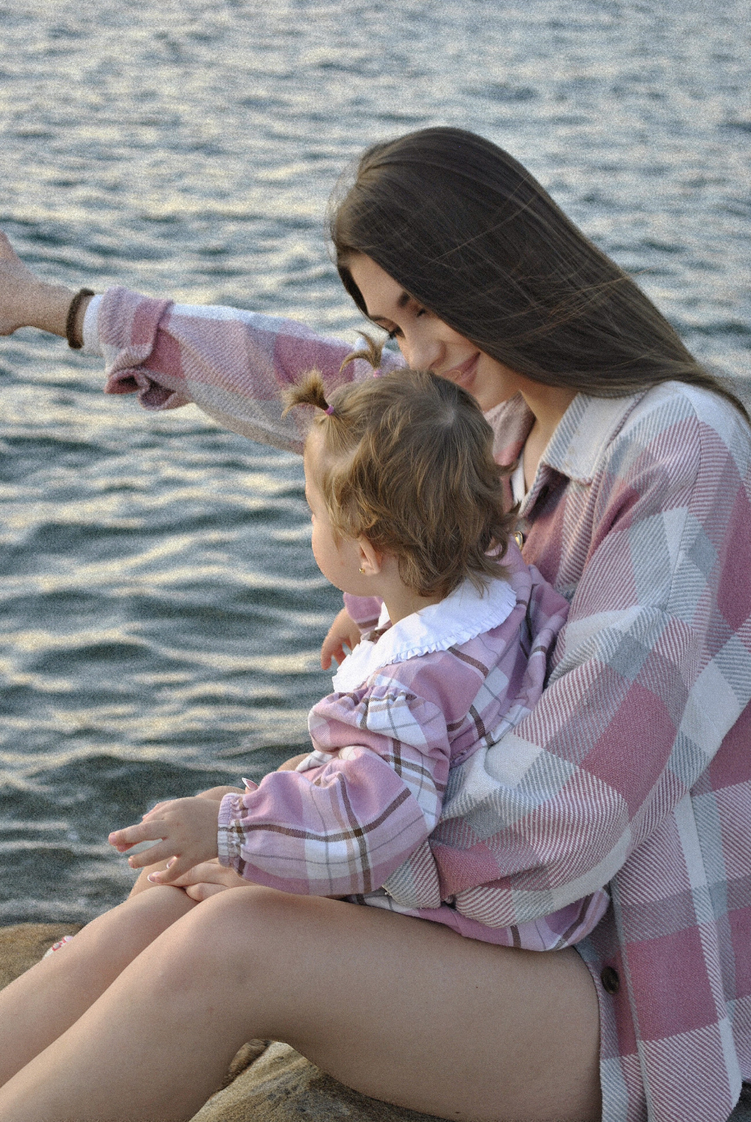 Анастасия и дочь. Фотограф Мария Мусаелян