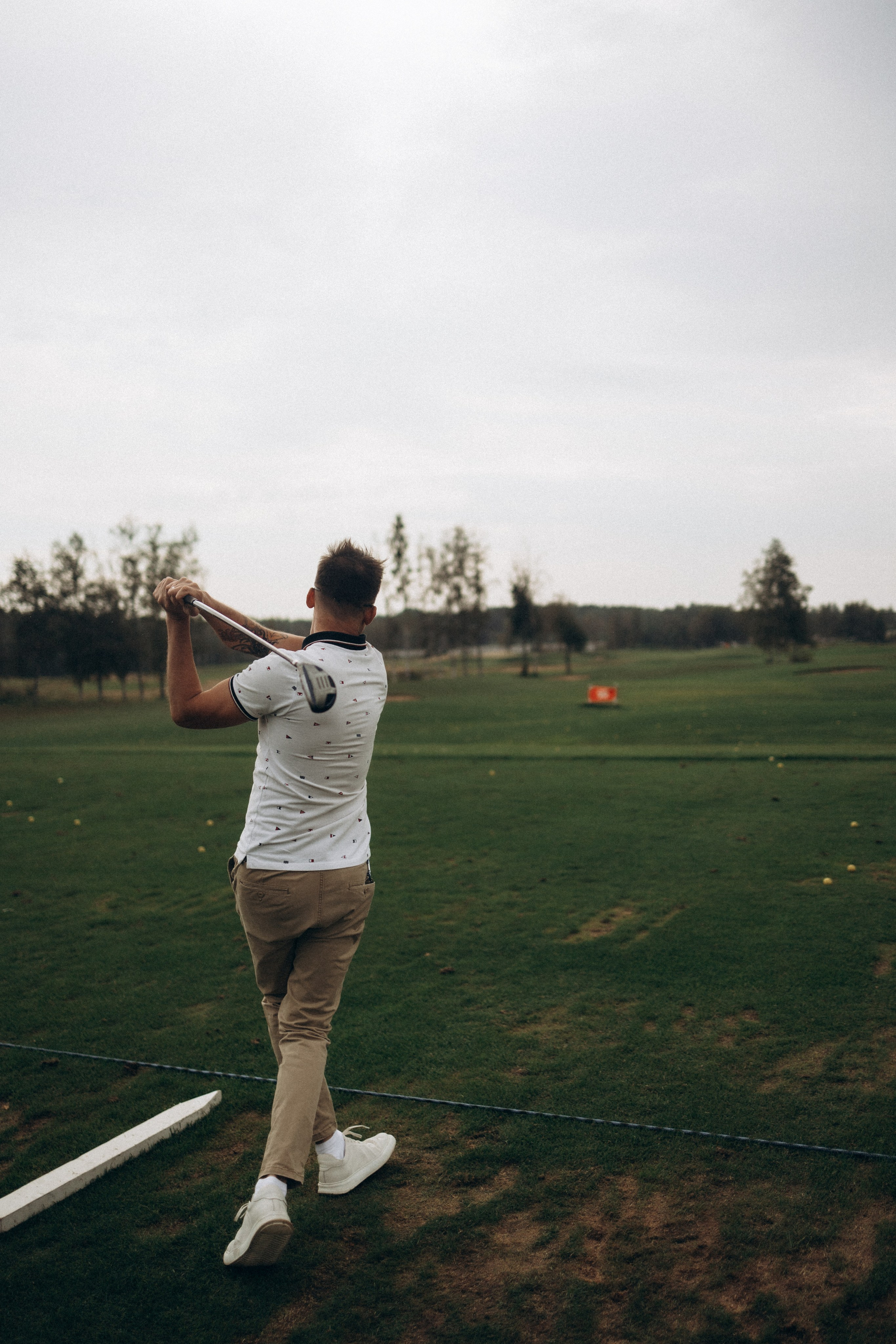 Корпоратив компании Аксон «игра в гольф». Фотограф Артем Бросов в Санкт-Петербурге и Дубае