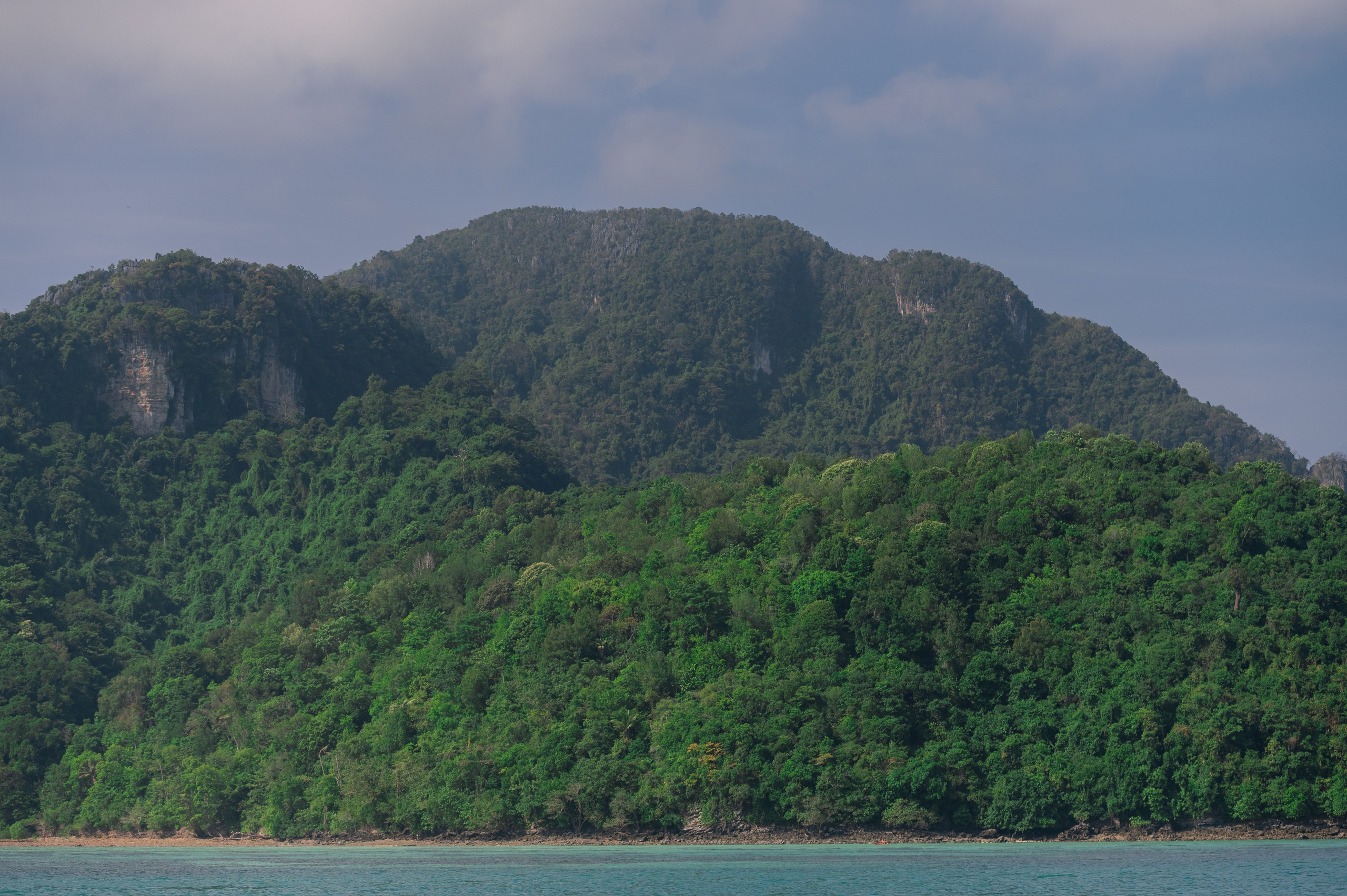 Корпоративная фотосессия в Бишкеке — команда, процессы, атмосфера. Фотограф и видеограф в Бишкеке — фото, видео и аэросъёмка для людей и бизнеса