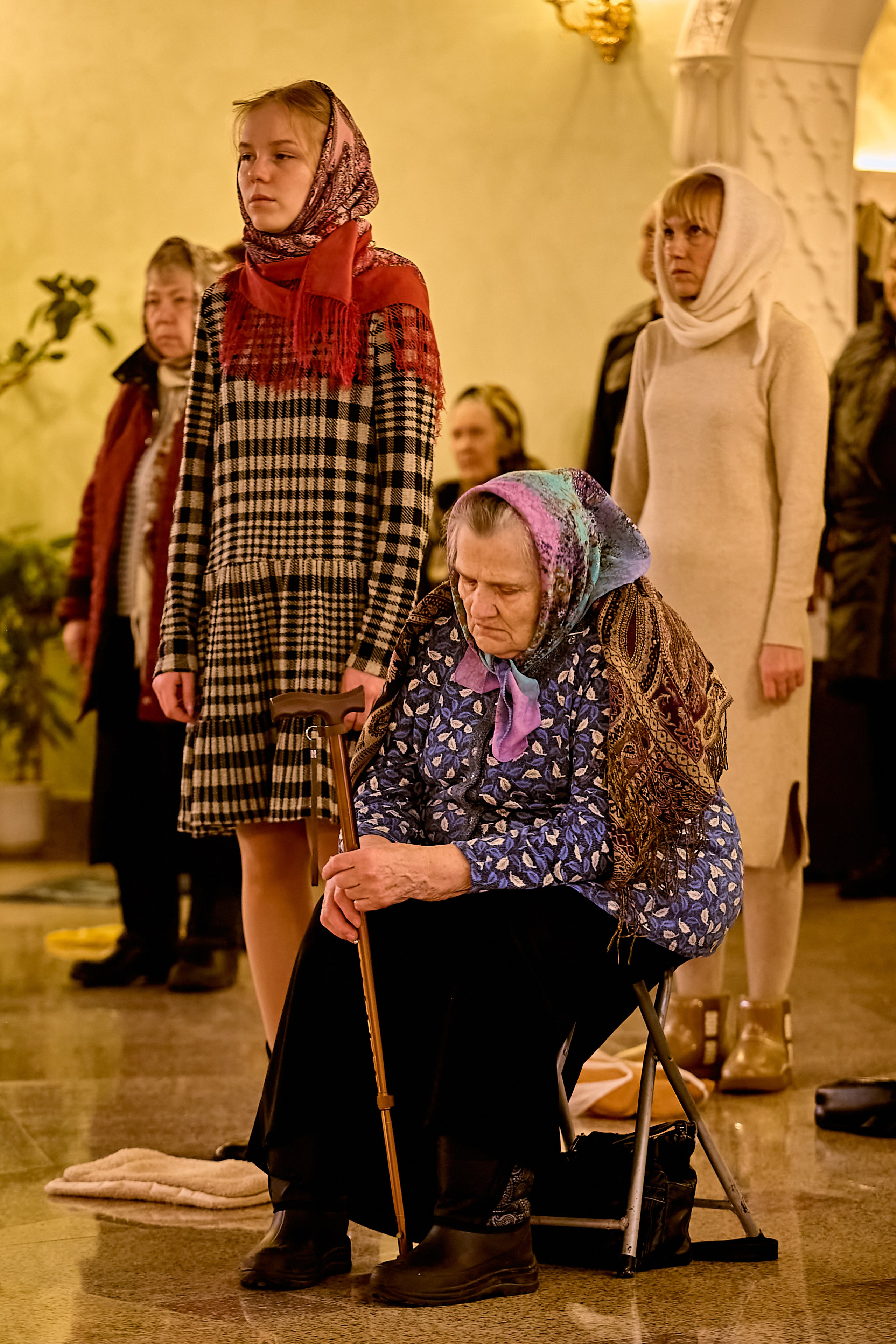 Фотографии Взрослый портрет в храме