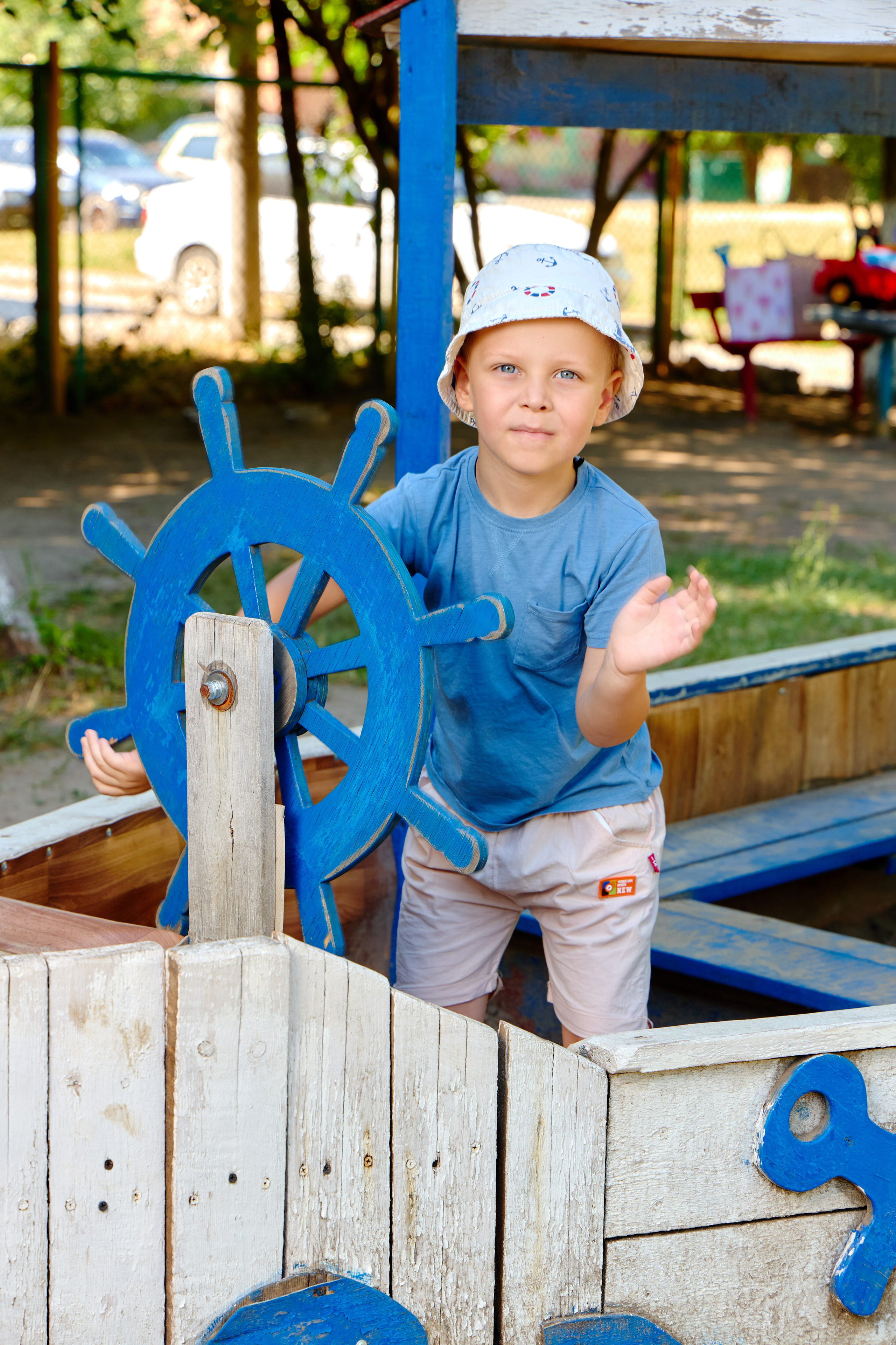 Пример летней съёмки в детском саду № 92 младшая группа Ромашки. Фотограф Выпускные альбомы Таганрог Сергей Коробченко