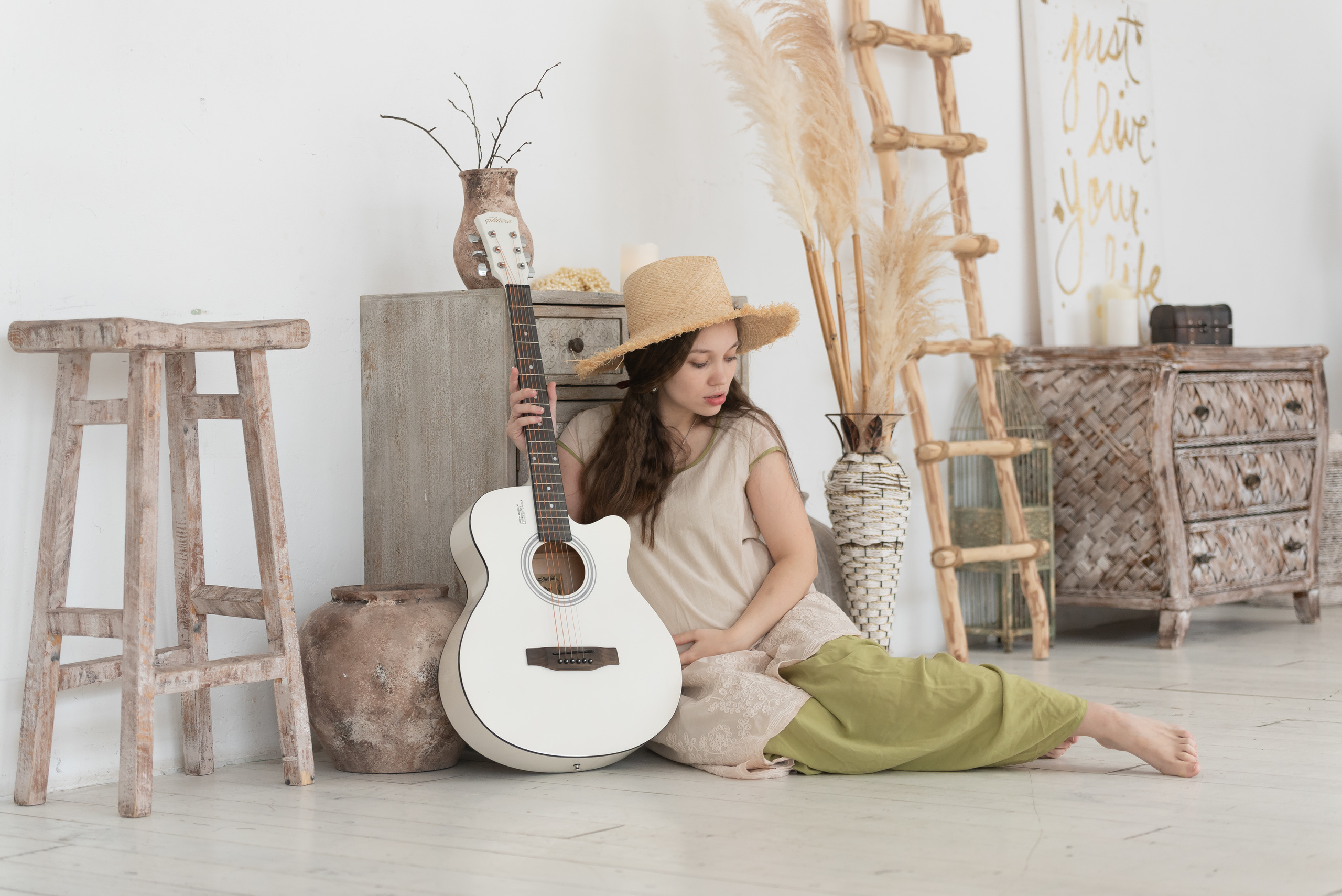 ВОЛШЕБНОЕ НАСТРОЕНИЕ