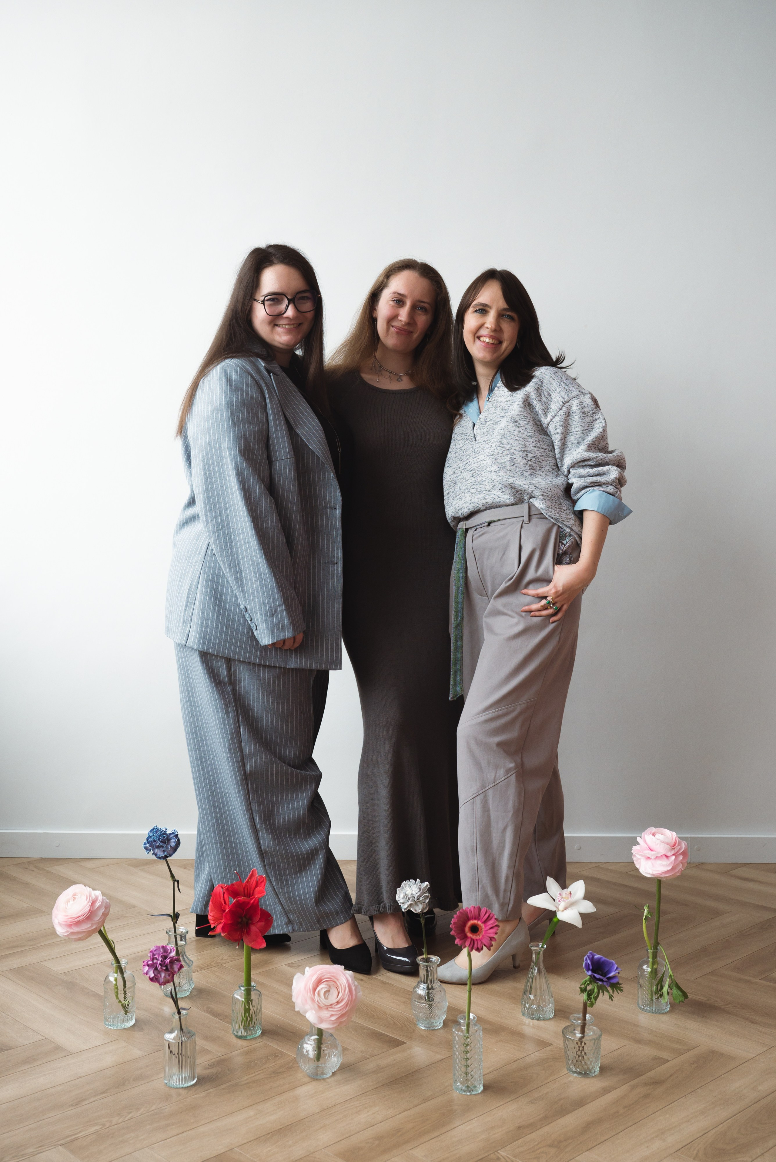 Маша, Алёна, Настя. Съемка подружек. Фотограф Москва Настя Профотовна. Репортажные, свадебные и контент фотосессии