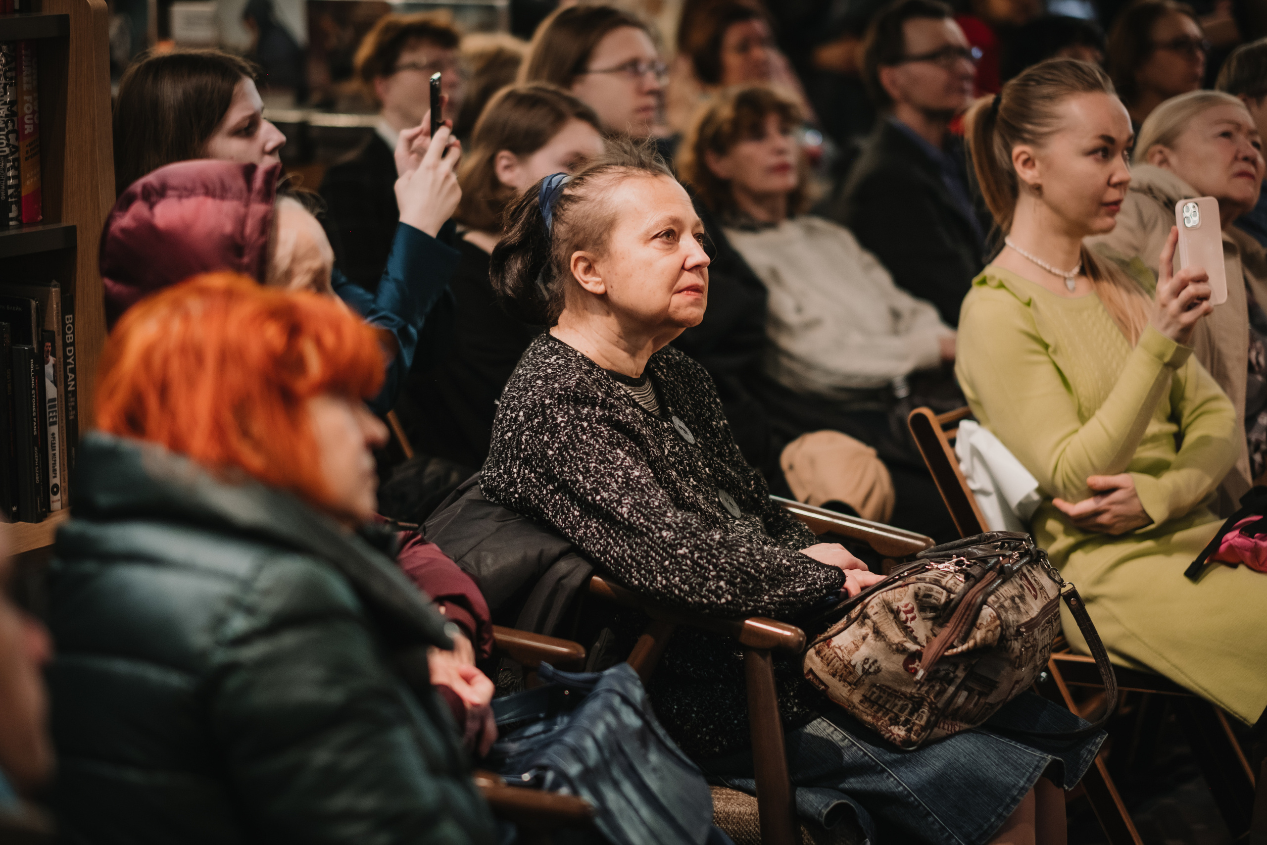 Презентация книги Александра Чепеля. Портретный и репортажный фотограф Ульяна Белчанская