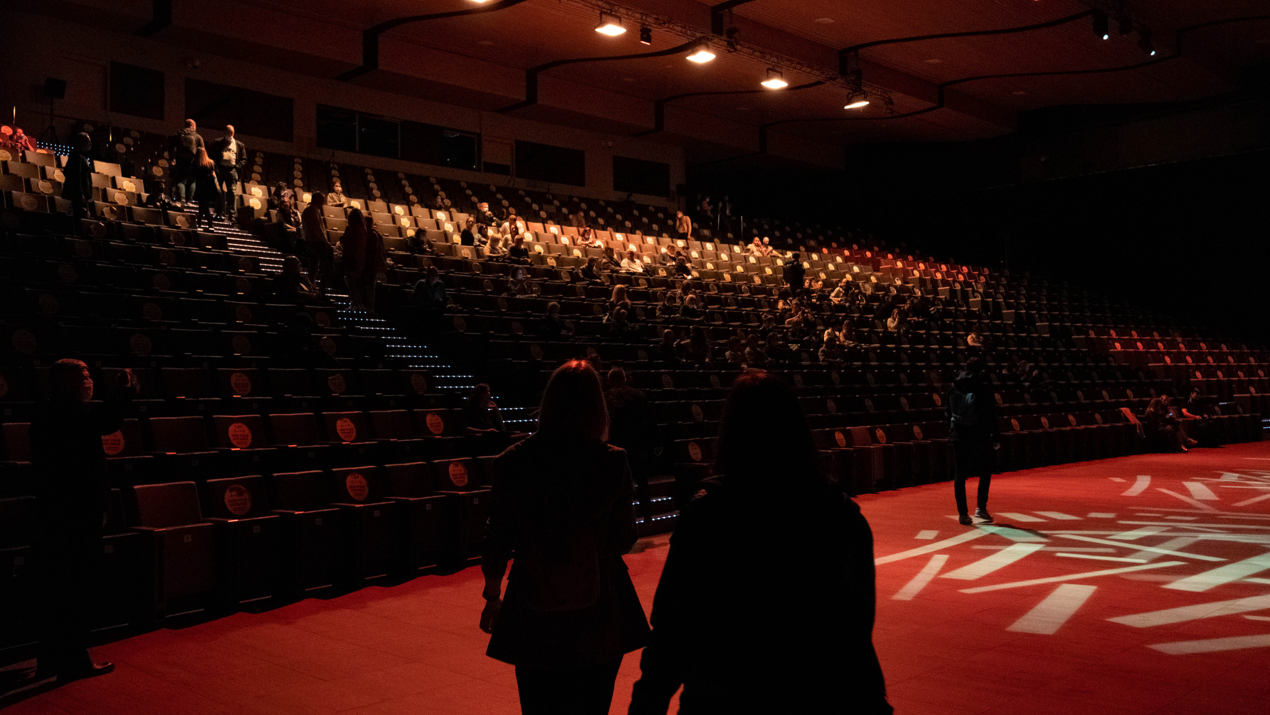 СПбМКФ 2021. Портретный и репортажный фотограф Ульяна Белчанская