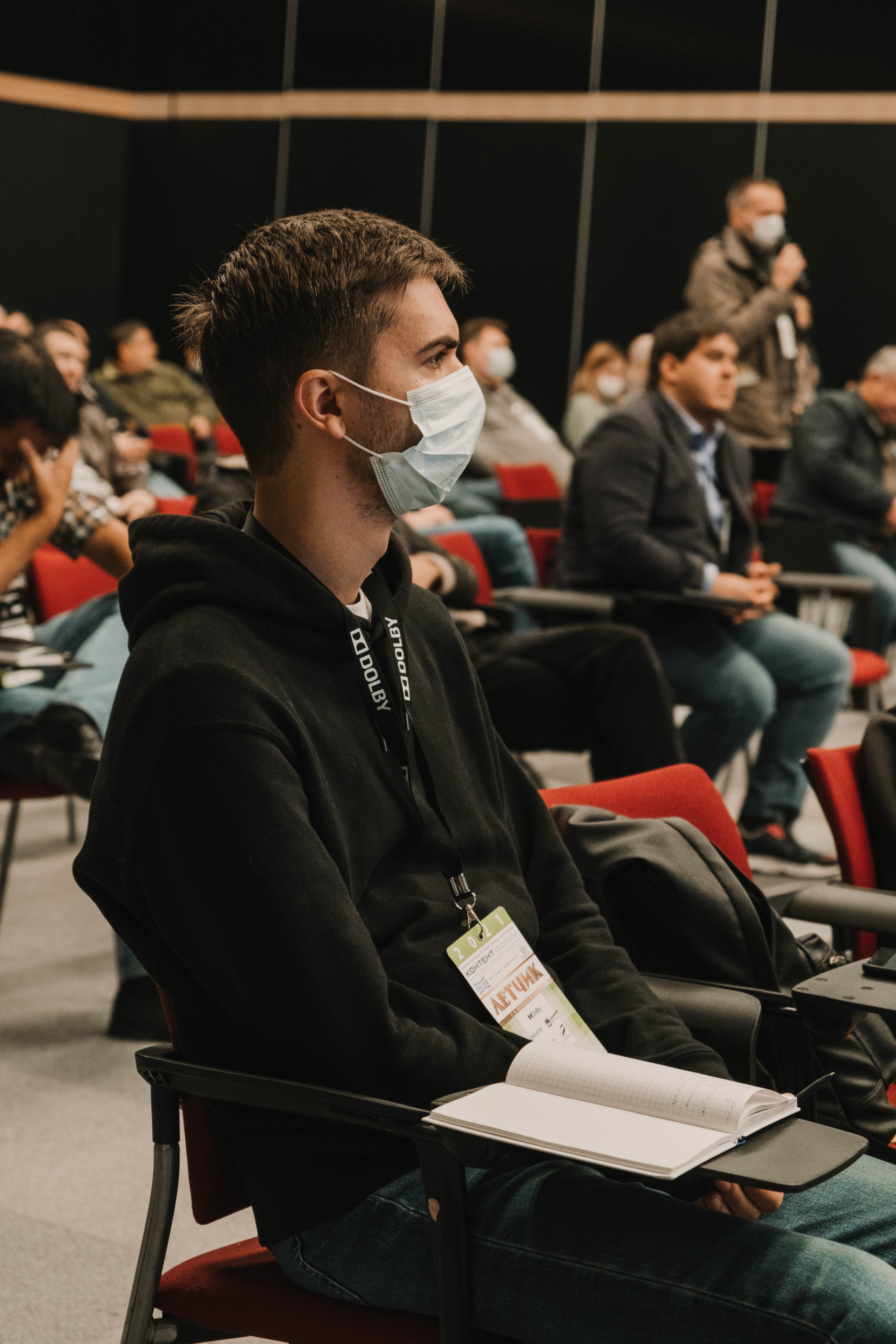 СПбМКФ 2021. Портретный и репортажный фотограф Ульяна Белчанская